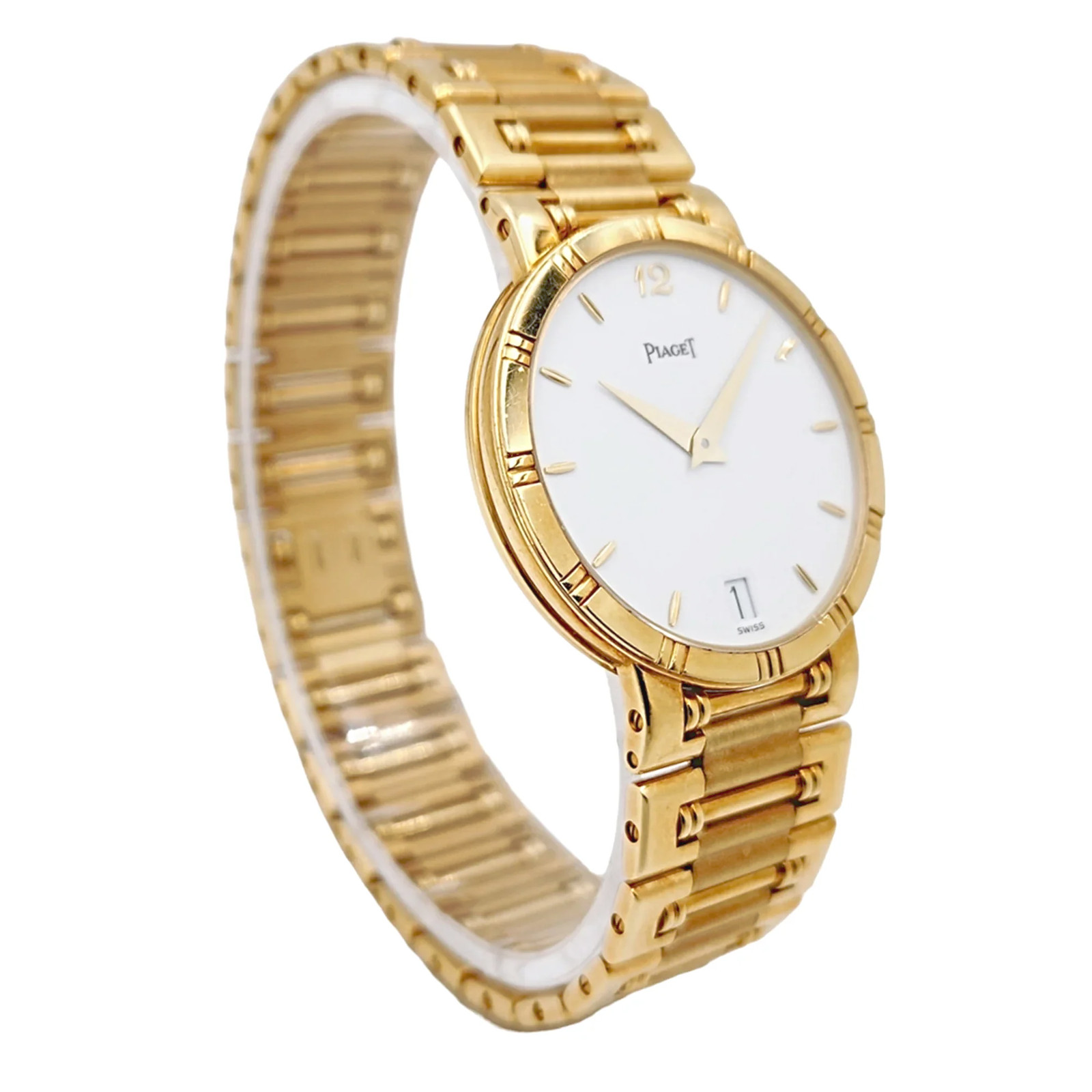 Piaget 31mm Dancer Vintage Solid 18K Gold B& Watch w/White Dial.