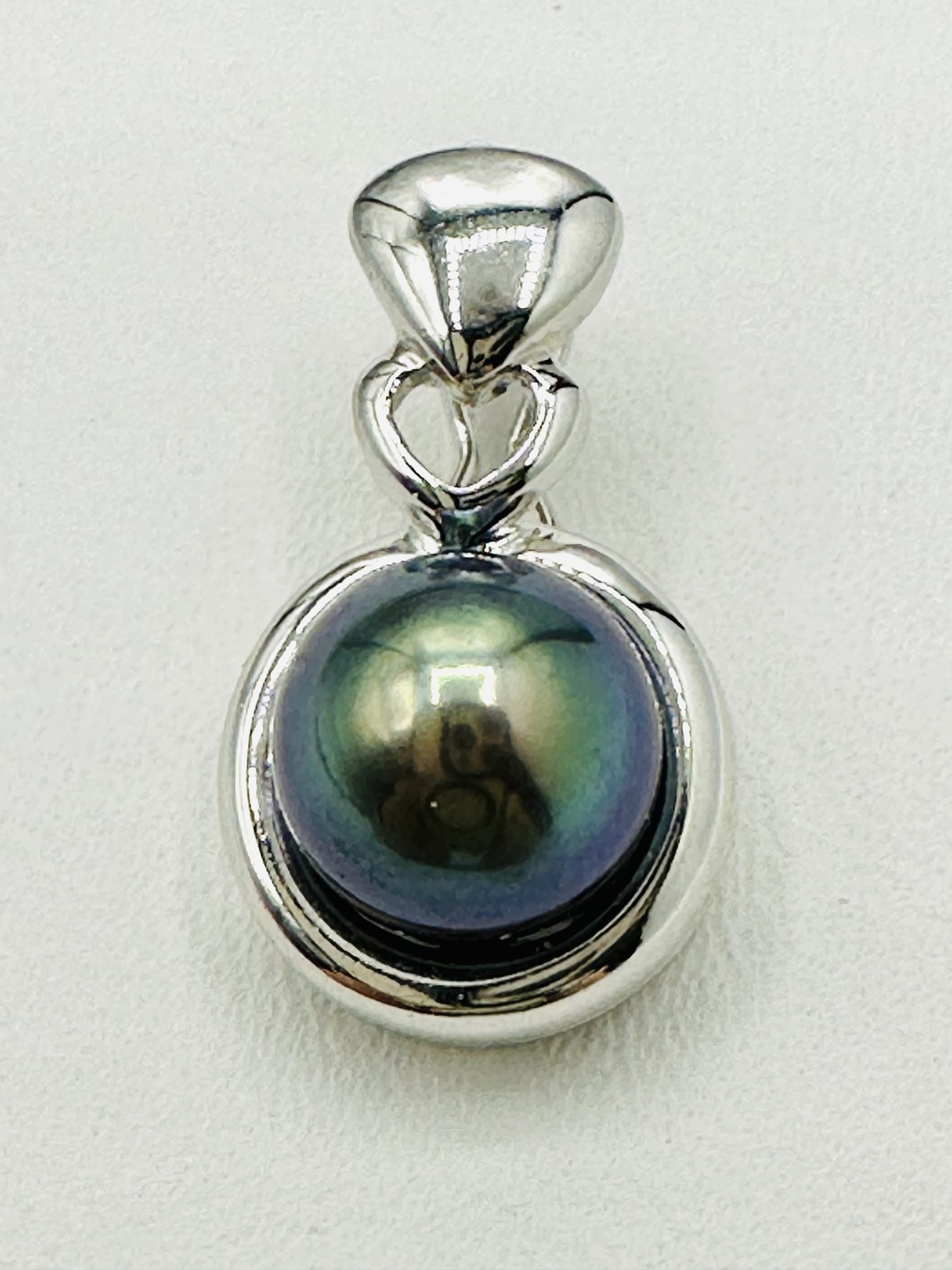 14KT White Gold 7.8mm Tahitian Pearl Pendant # 2392