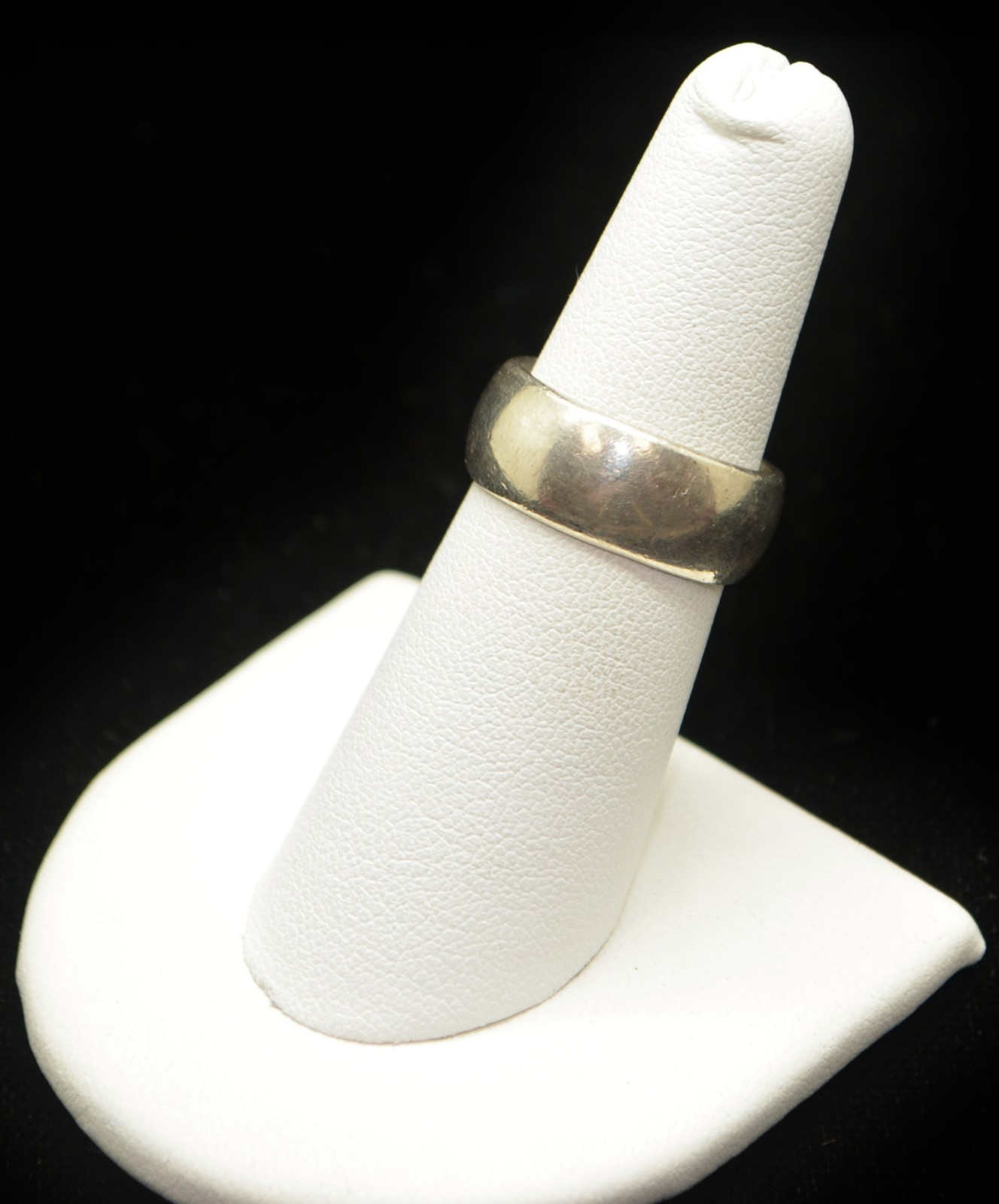 Sterling Silver Simple Smooth Band Ring SZ 6.5 #FMF083