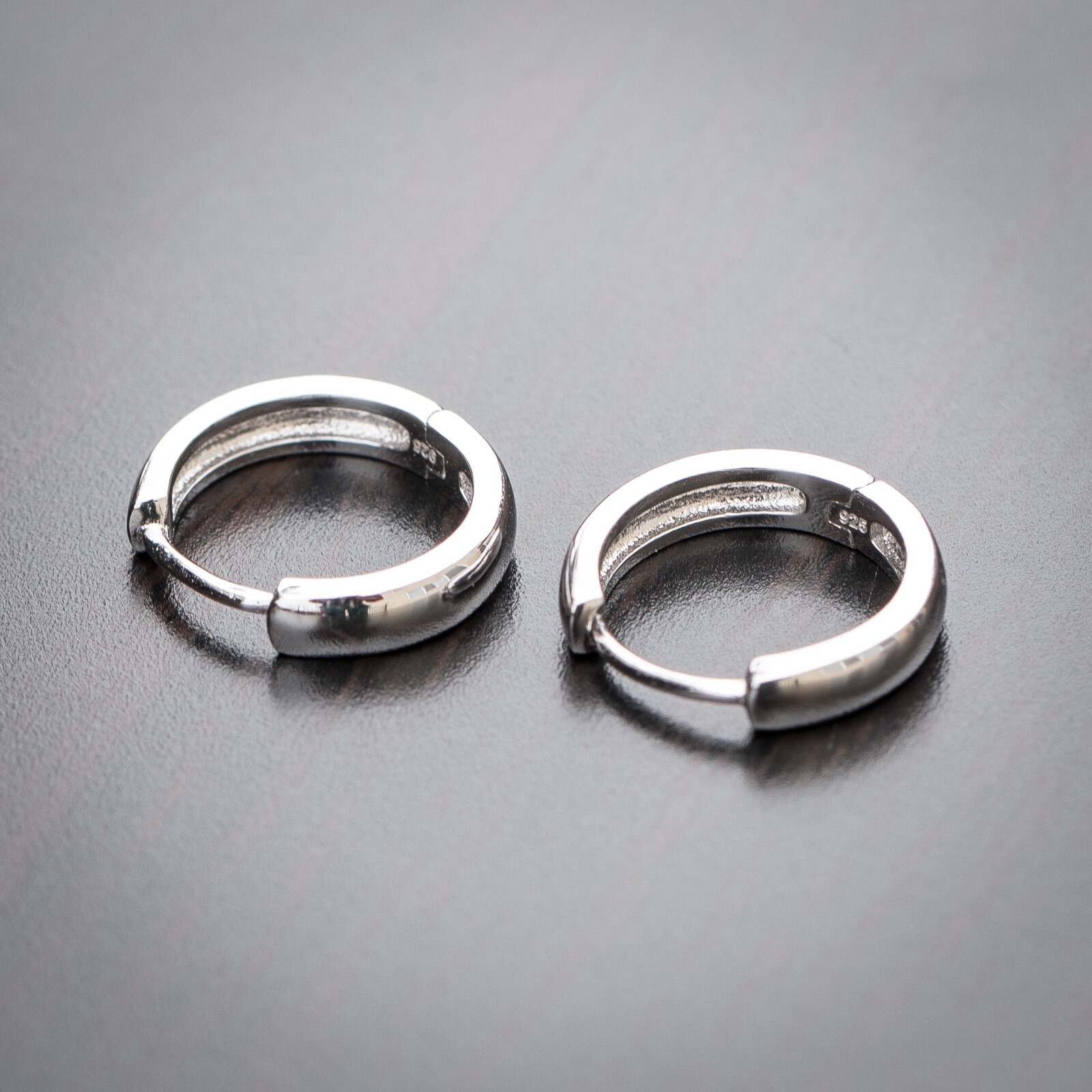 High Quality Solid Small Round Shape 925 Sterling Silver Hoop Earrings For Men