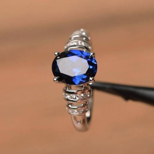 Glossy Ring For Valentine Gift 925 Silver Plated Rings 2.20Ct Simulated Sapphire