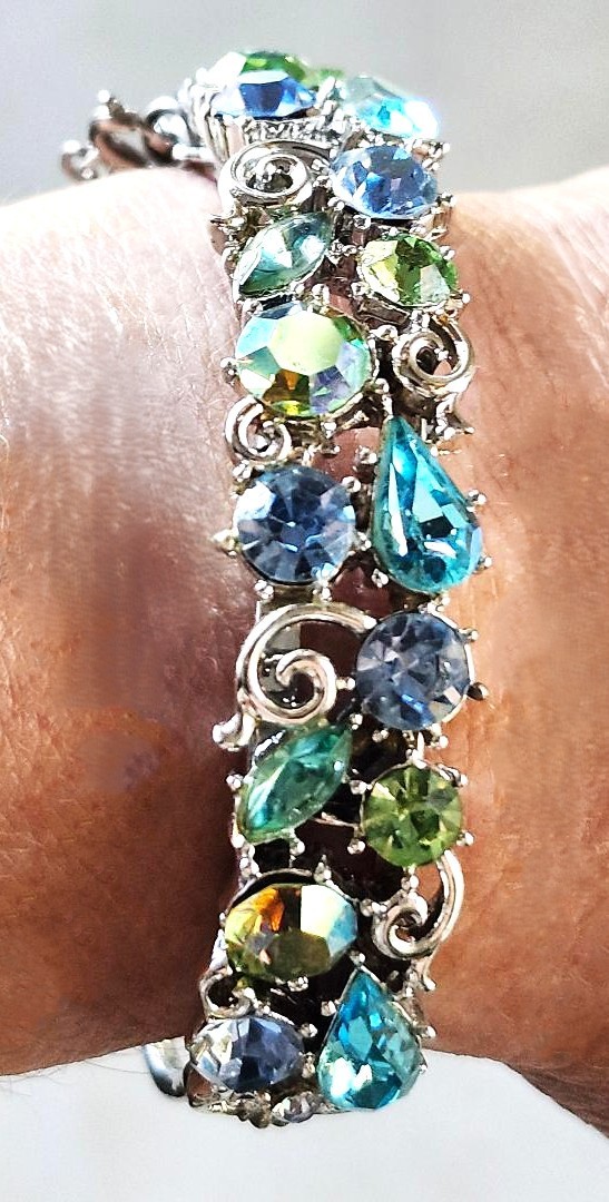 Lisner Vintage Rhinestone Bracelet & Earrings Blues Greens ABs Silver-Tone