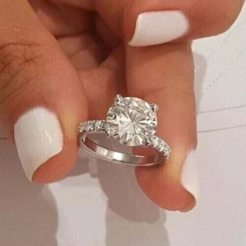 2.00 Ct Round-Cut Lab Created Diamond Engagement Ring 14K White Gold Finish