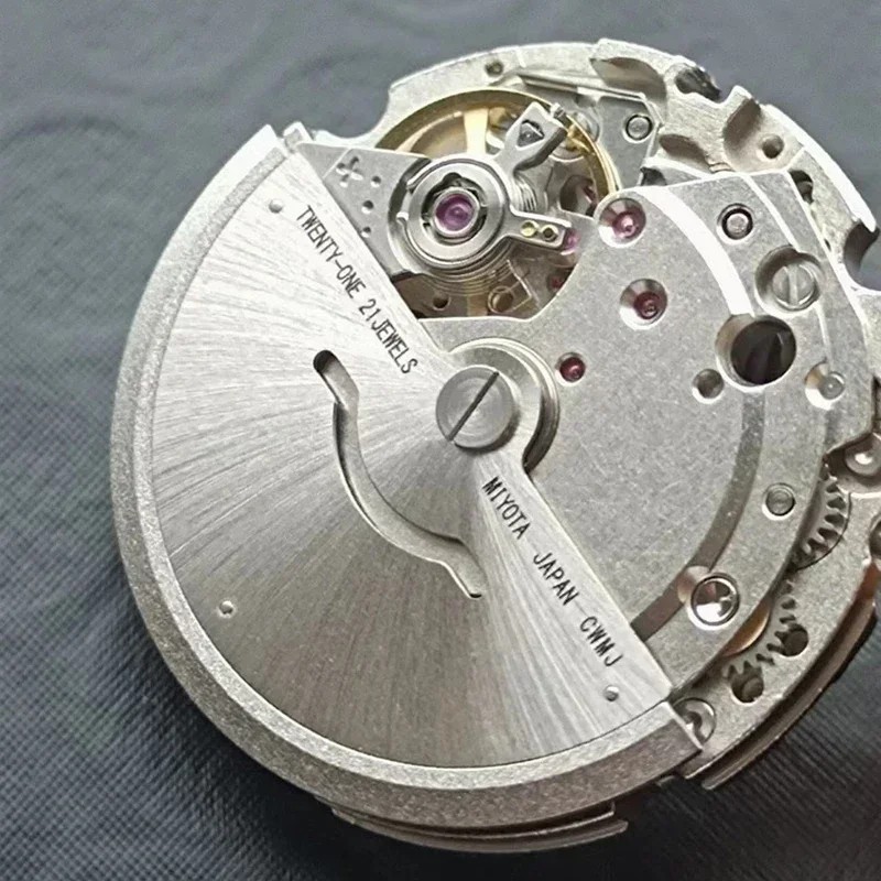 Genuine Miyota 8215 Automatic Movement Japan 21 Jewels Date at 3 High Accuracy