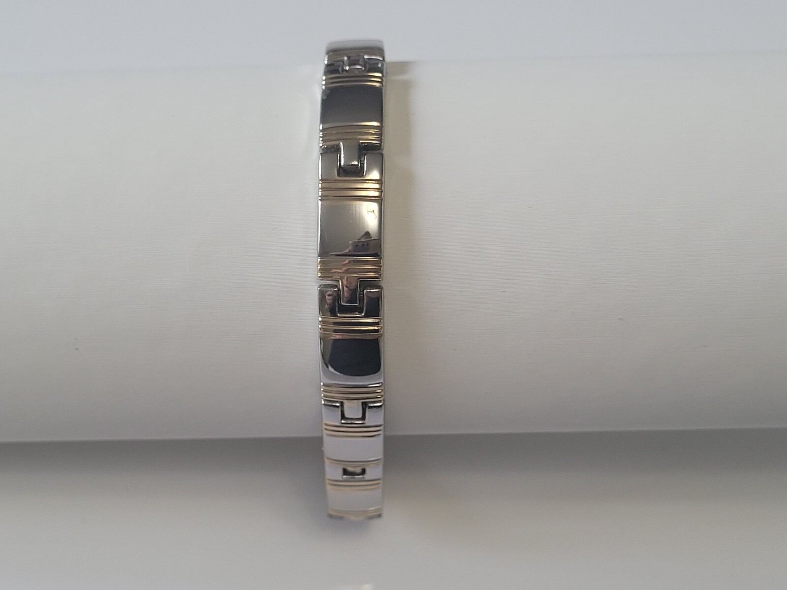 Silver & Gold Plated Magnetic Link Bracelet – Two Tone Magnetic Bracelet Elegant