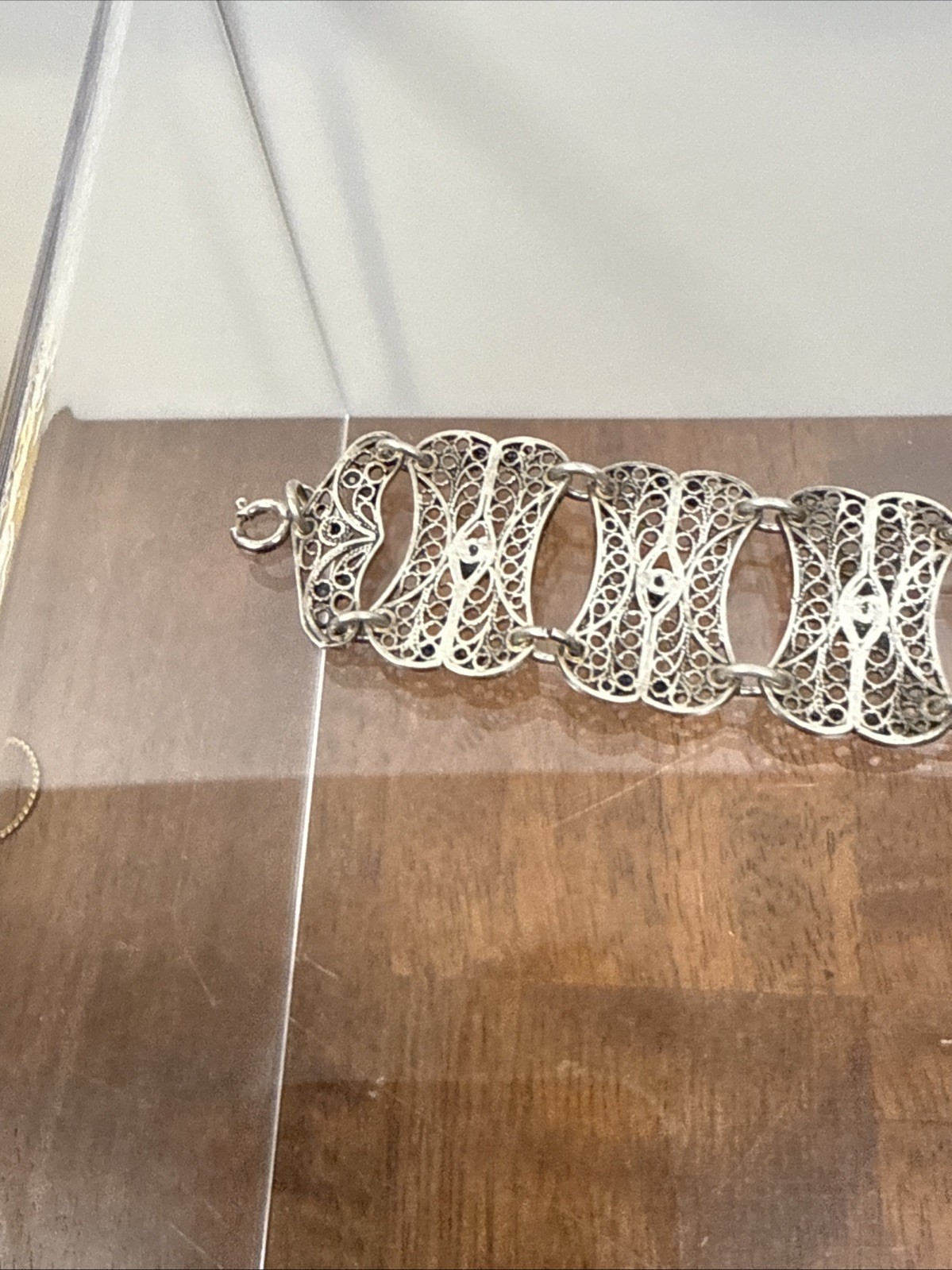 925 Silver Turkish Panel Bracelet. 7.75-8.75in Long. ~1 inch Wide. E5