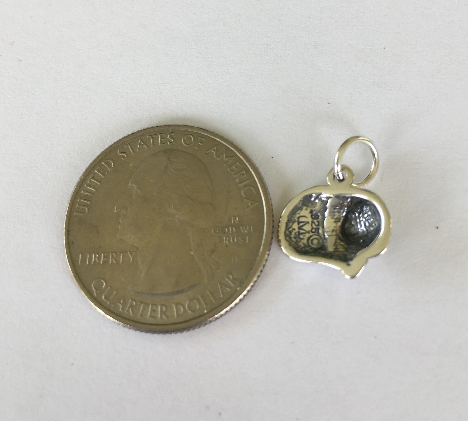 Sterling Silver Cat sleeping small charm