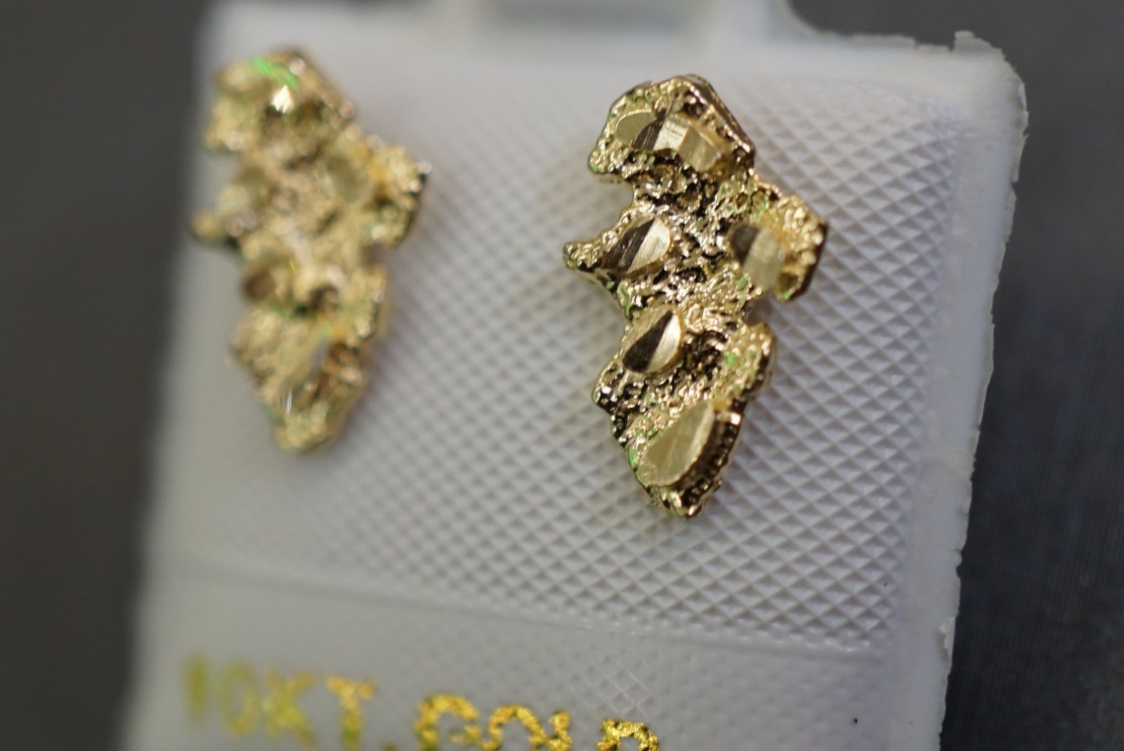 10K Solid Yellow Gold Men Women Children Diamond Cut Nugget Stud Earrings