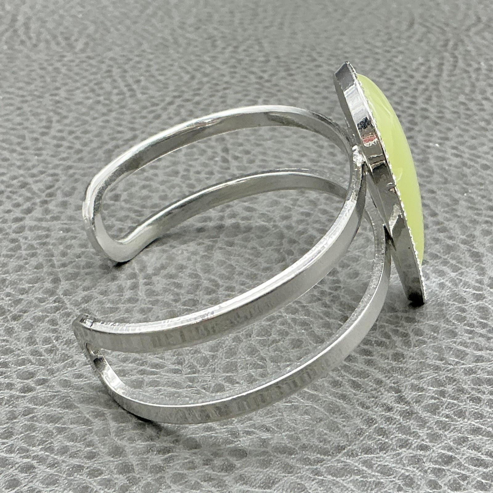 Bracelet Silver Yellow Teardrop Cuff Rhinestone 6.5 In Womens Fashion Jewelry