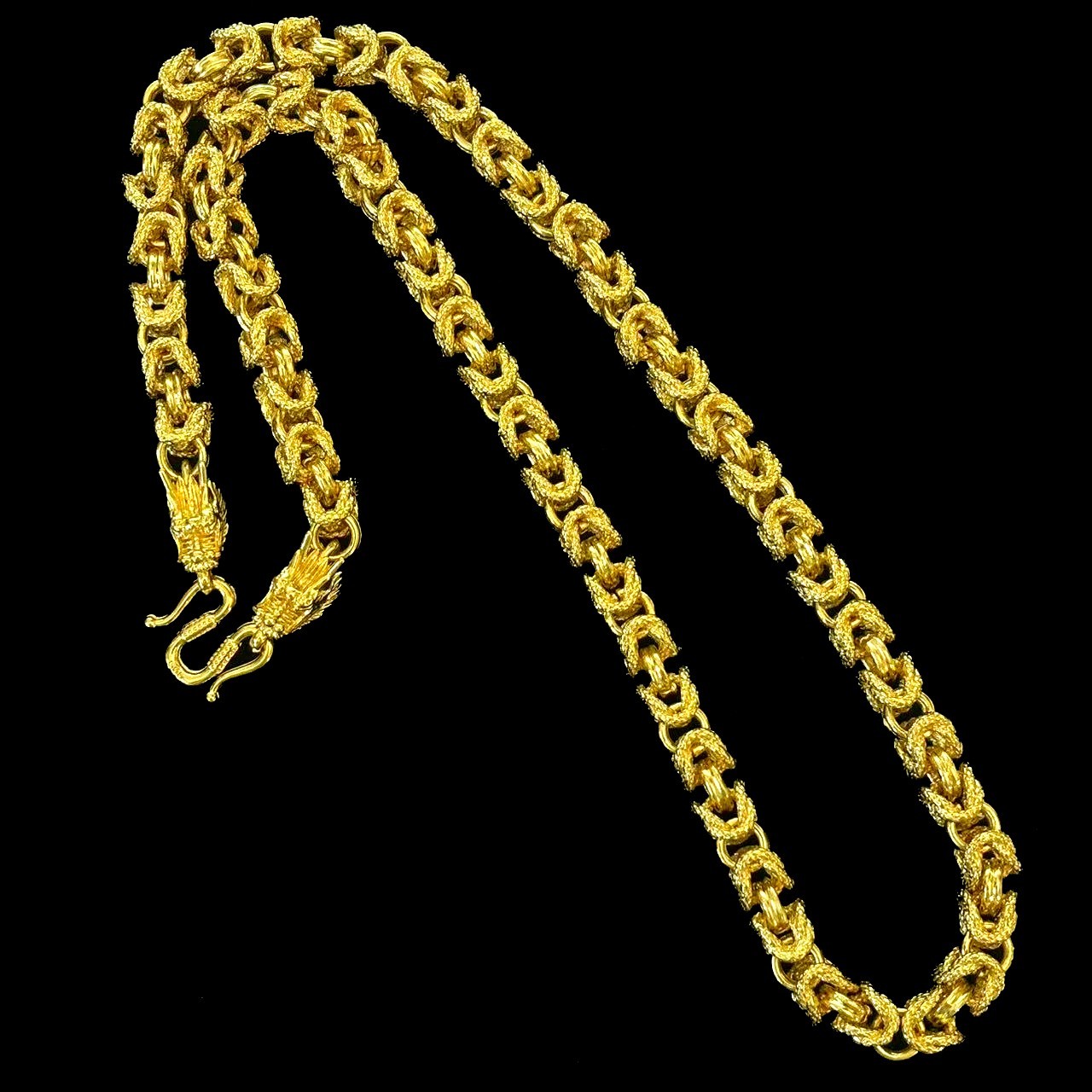 VTG Gold-tone Dragon Necklace Chain Brass Alloy marked 999, Width 9 mm, 24 in