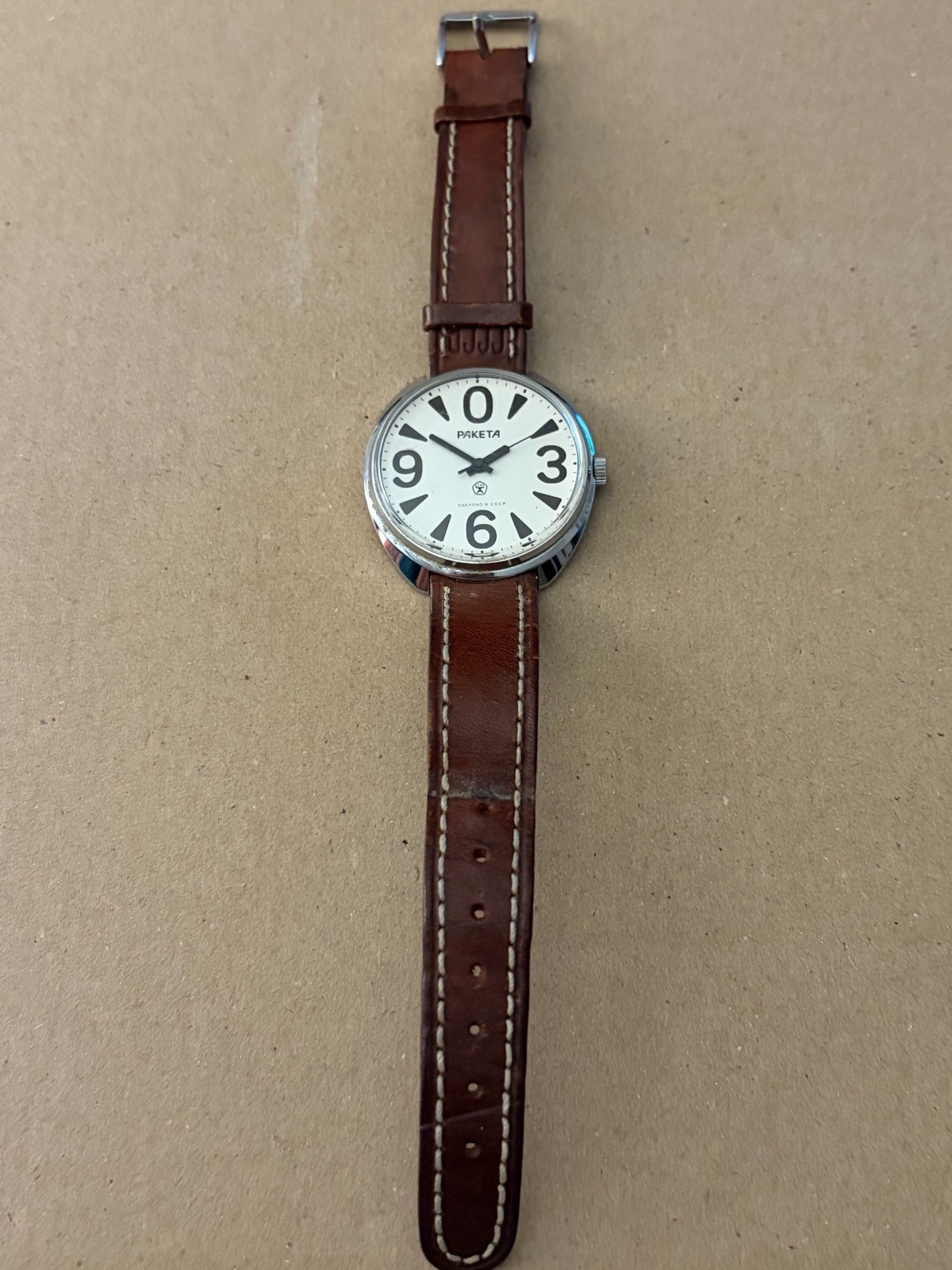 VINTAGE RAKETA BIG ZERO 33MM SOVIET MECHANICAL WRISTWATCH SPARES OR REPAIR