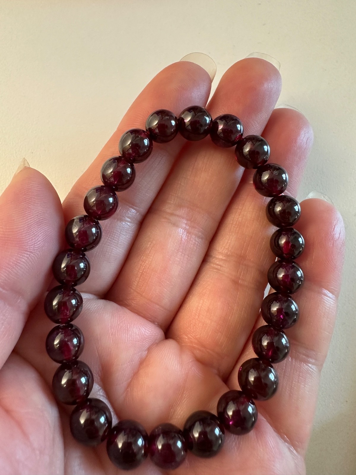7.8mm Natural Red Garnet Crystal Round Gemstone Beads Stretch Bracelet