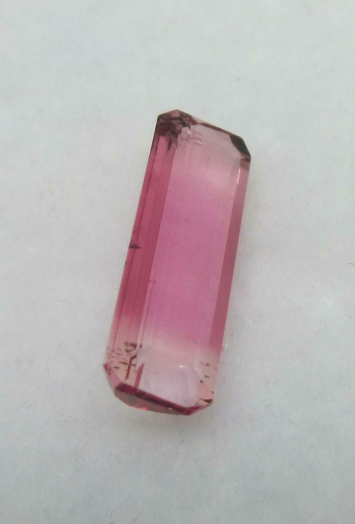1.5 CARATS RECTANGULAR OCTAGON BI-COLOR PINK TOURMALINE GEMSTONE- BCT-0018