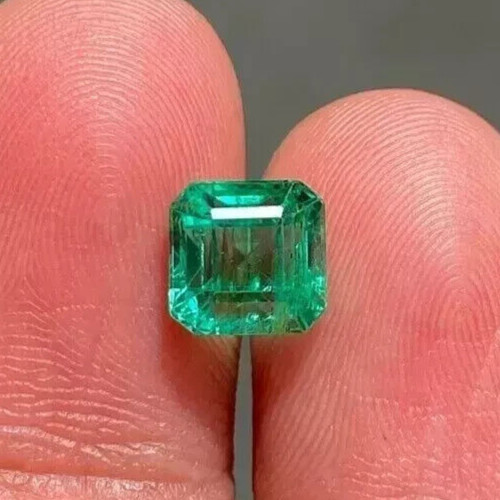 Emerald Asscher Cut Natural Green Colombian 9 Ct EGL Certified Loose Gemstone