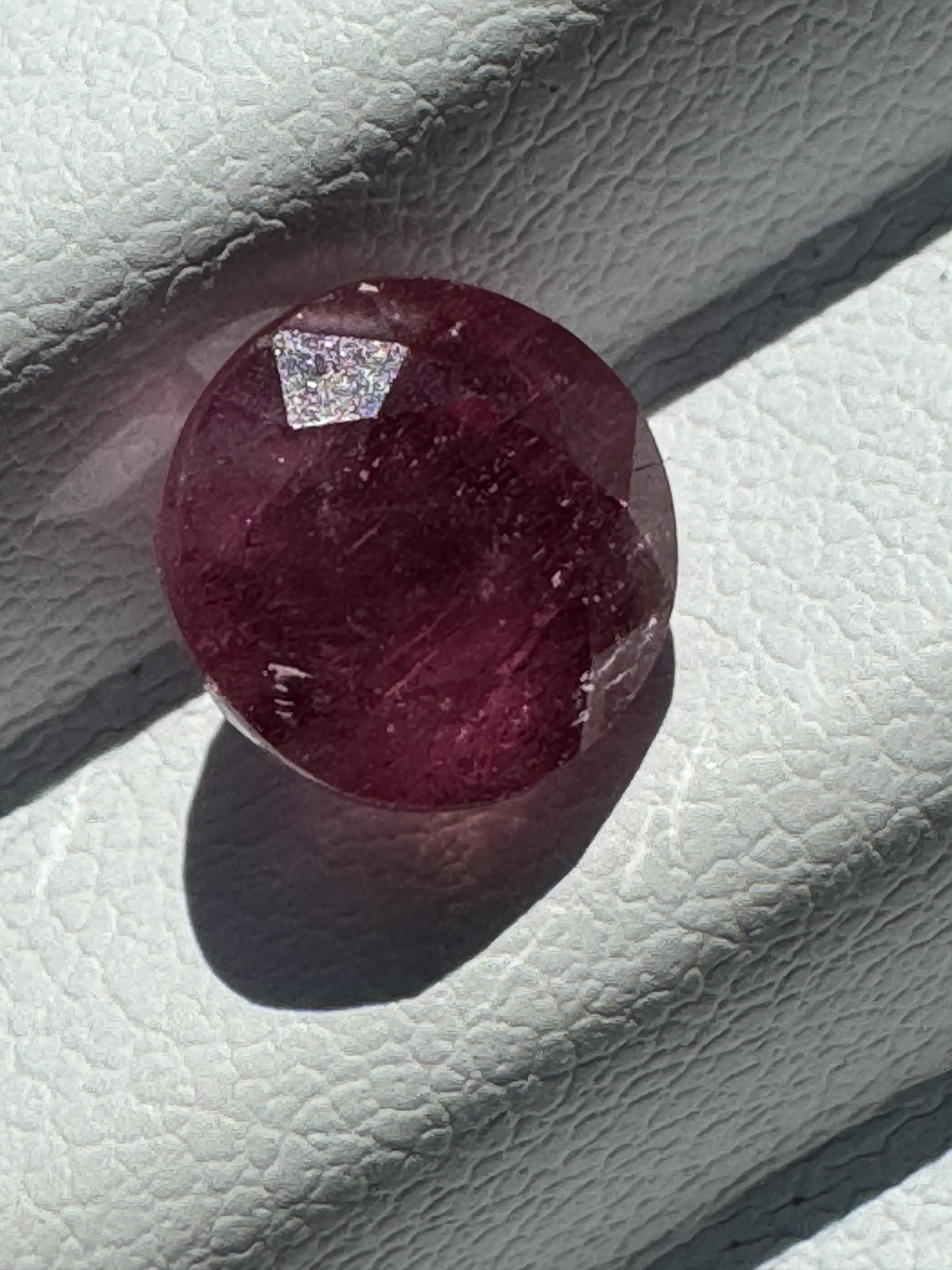 Dark Red RUBY. 7.8 mm Round, Slight Inclusion. 3.45 Carats. Free Shipping