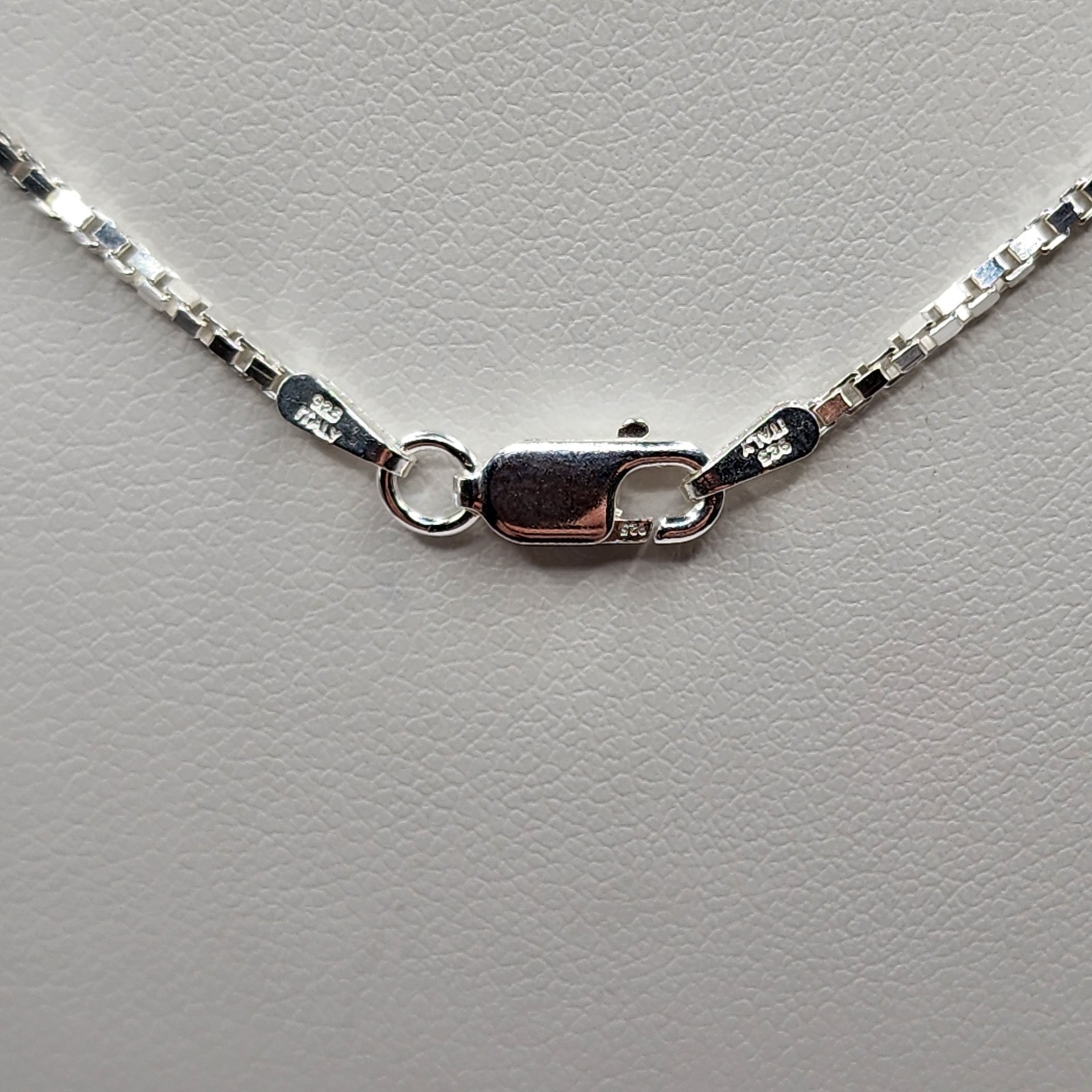 925 NEW Italian Sterling Silver Box Chain 18″ 1mm Width