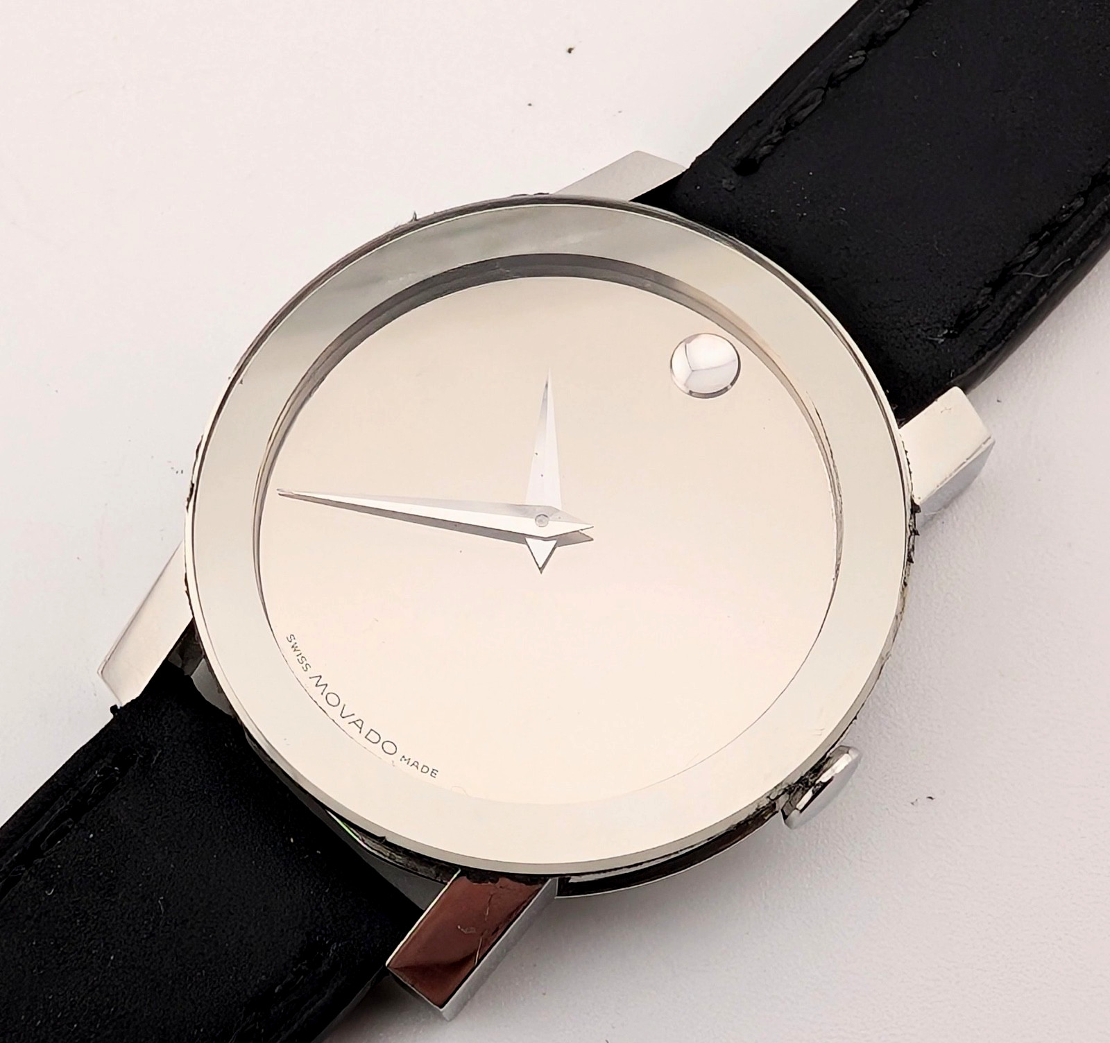 Movado Men’s Sapphire Mirror Bezel/Dial; Model #84.G1.2896 ~New Movement/Crystal