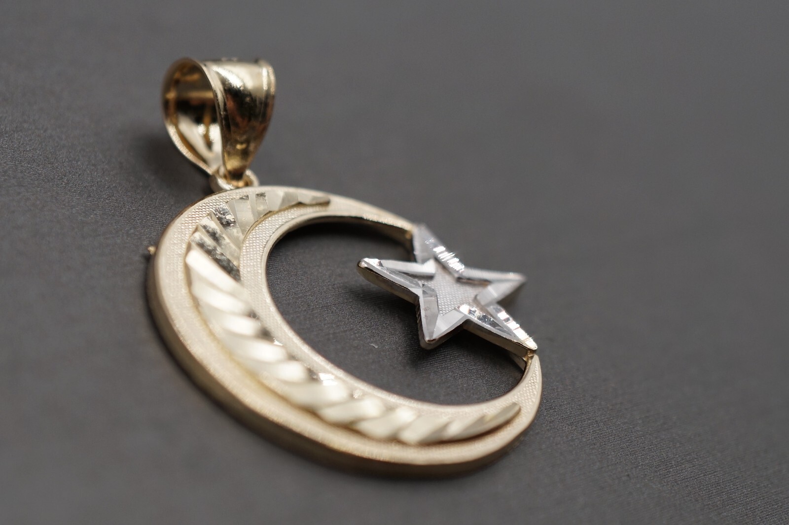 10K Solid Yellow Gold 1.35″ Diamond Cut Two Tone Star and Moon Charm Pendant.