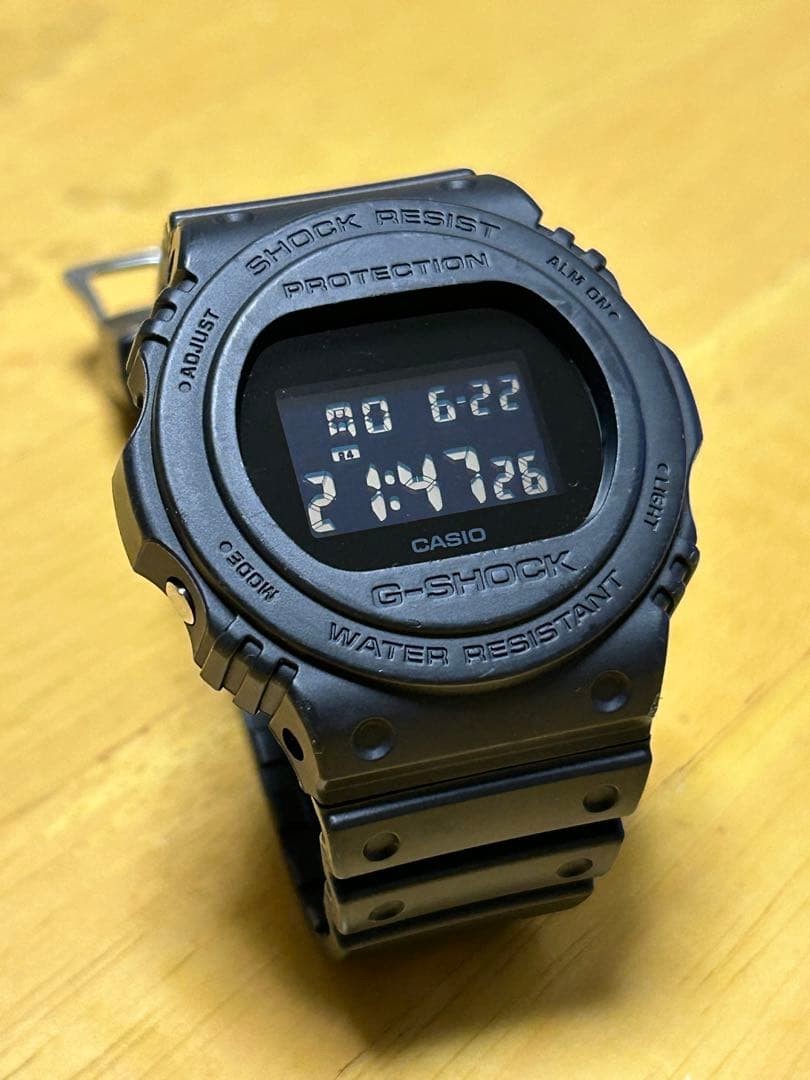 casio G-SHOCK G-Shock DW-5750E Inverted LCD Good operation
