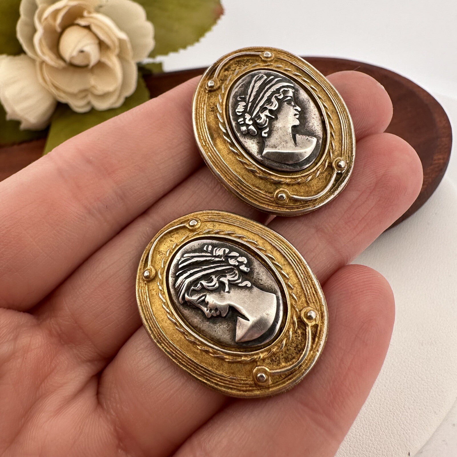 VINTAGE SIGNED ~ JADED JEWELS NYC ~ ROMAN CAMEO EARRINGS ~ GOLD SILVER ~CLIP ON