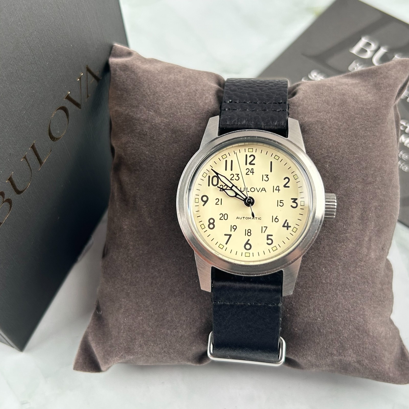 Bulova 96A246 Men’s Hack Watch Ivory Dial Black Leather Strap Automatic New 38MM