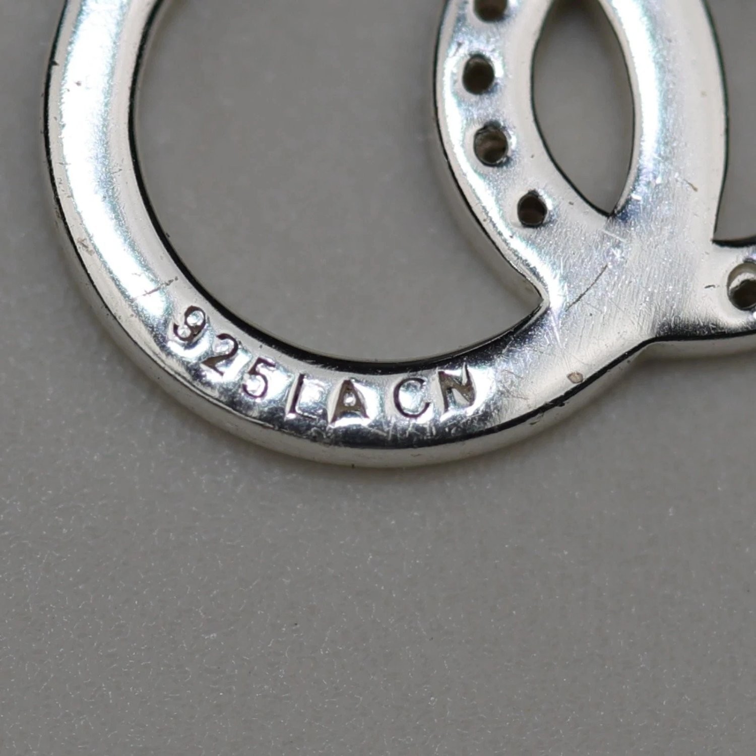 Lacn Necklace 16-18 Inch Silver Sterling Interlocking Rings Pendant