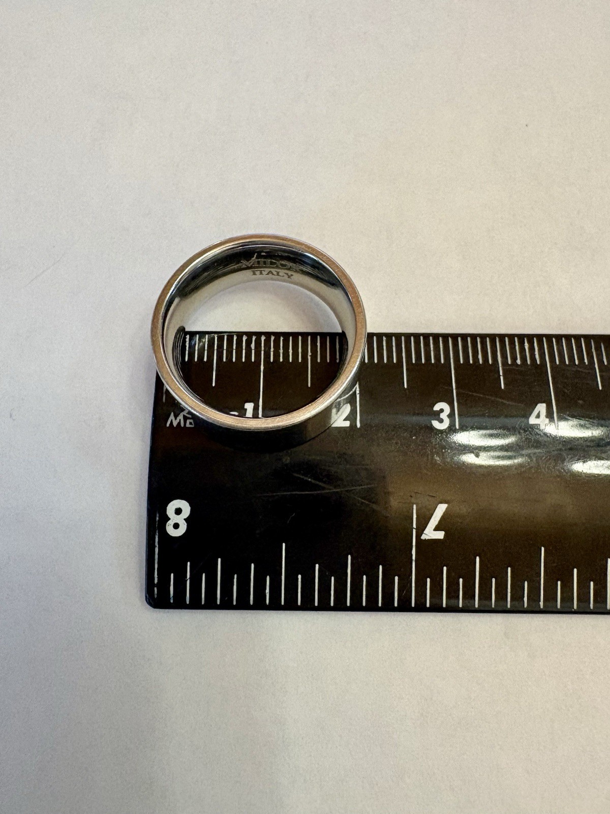Milor Stainless Steel 7mm Smooth Flat Band Ring Size 5.5 (purchased as Size 6)