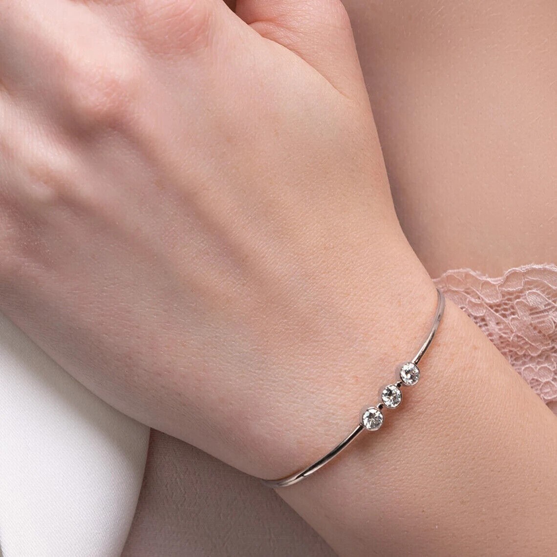 2Ct Round Cut Diamond Lab Created Bangle Bracelet 14K White Gold Finish