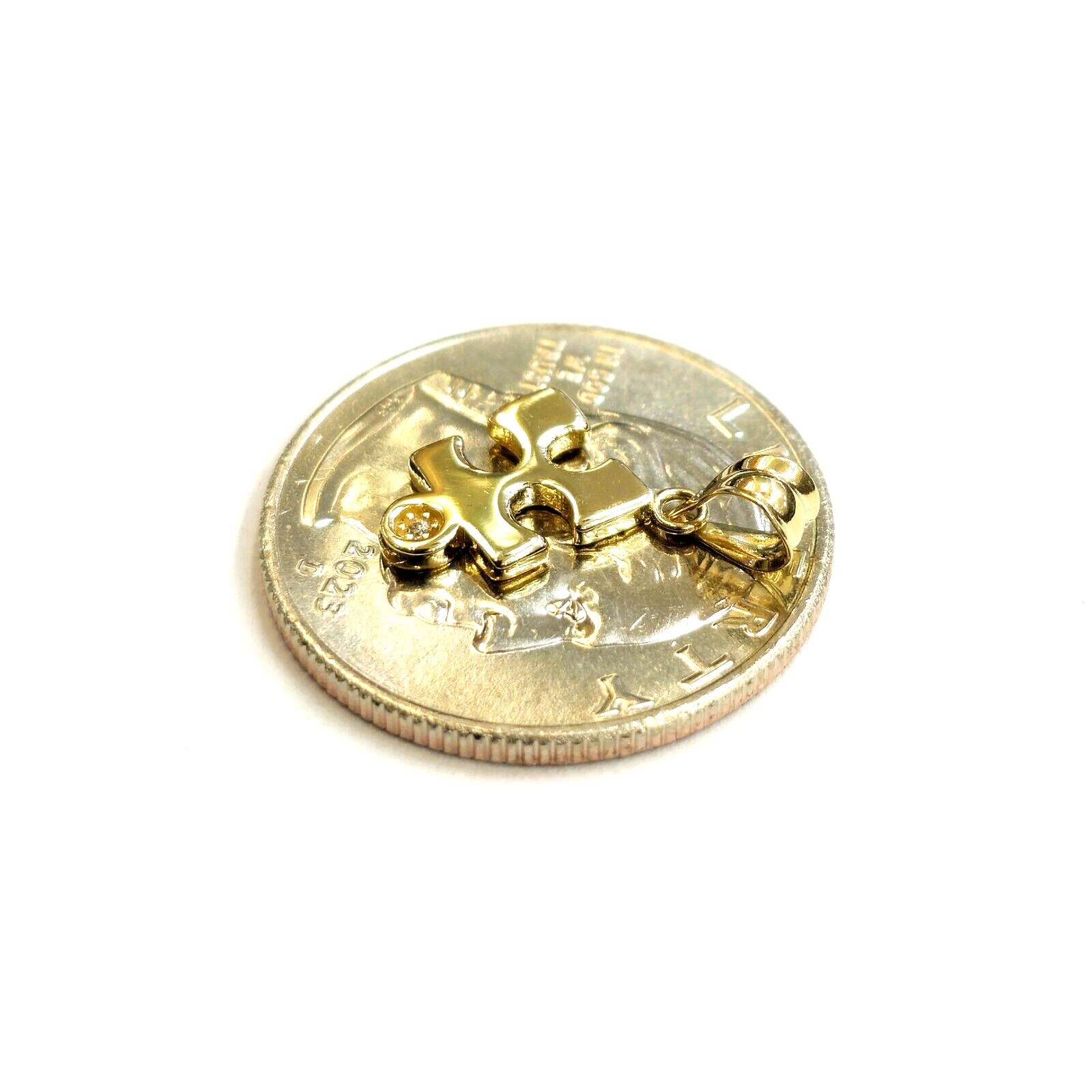 14k yellow Gold Tiny puzzle piece Pendant charm unisex gift fine jewelry 0.8g