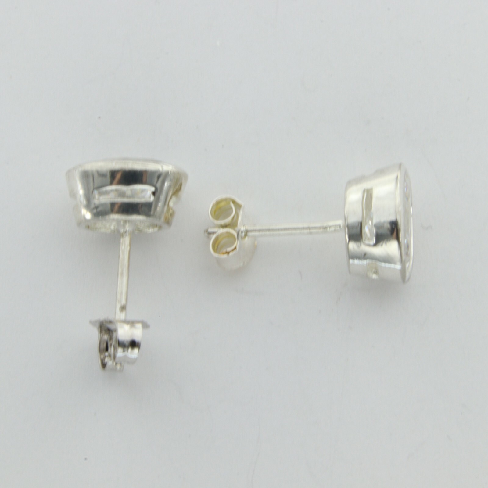 Cubic Zirconia Oval Post / Stud Earrings – 925 STERLING SILVER Rhodium ART#31s