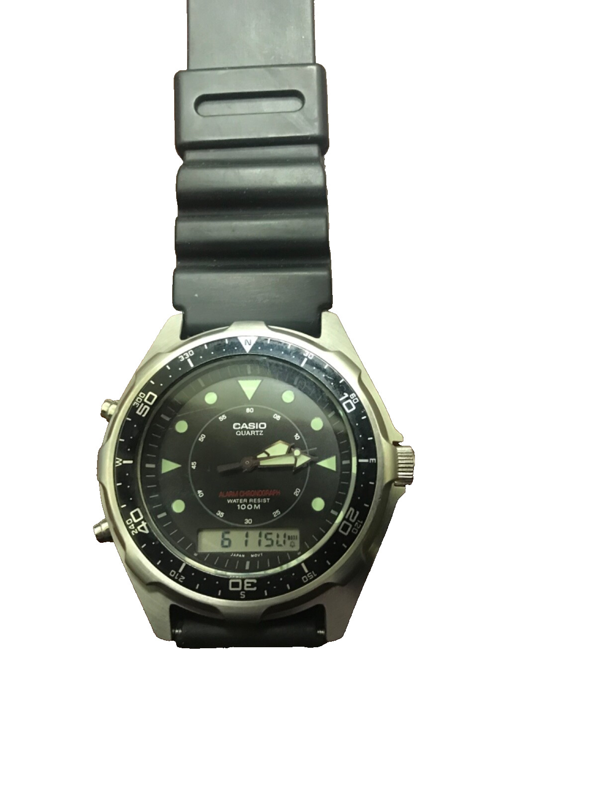 Casio Men’s Vintage AMW320R-1EV Marine Analog-Digital Dive Watch used