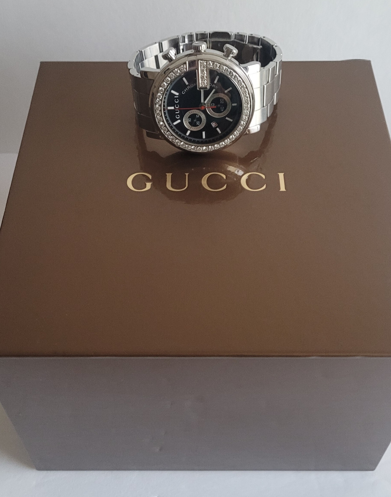 Gucci Chronoscope Watch 46 Diamond Bezel Mens’ SS Band Model #YA101309