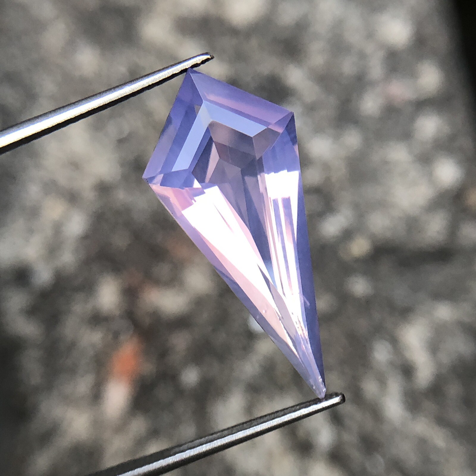 Natural 27 MM Lavender Quartz Kite Shape, 6.80 Carat Lavender Quartz