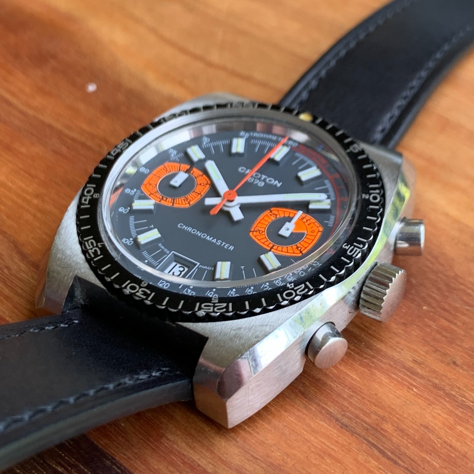Vintage Croton Chronomaster “Dato” Orange 963011 Chronograph 37.5mm – Serviced