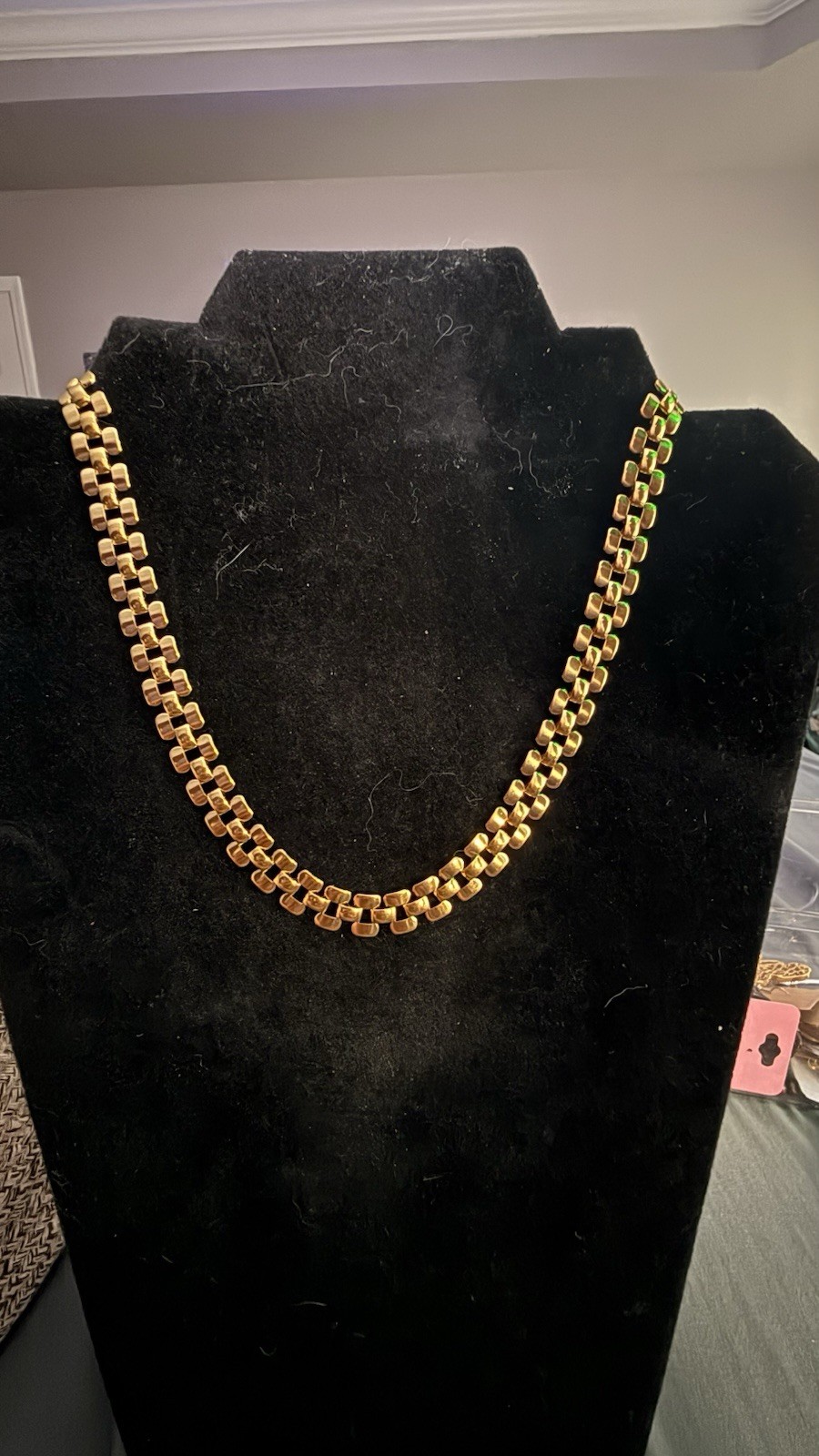 Gold Tone Metal Chain Link Necklace, Lobster Clasp, Adjustable Extender