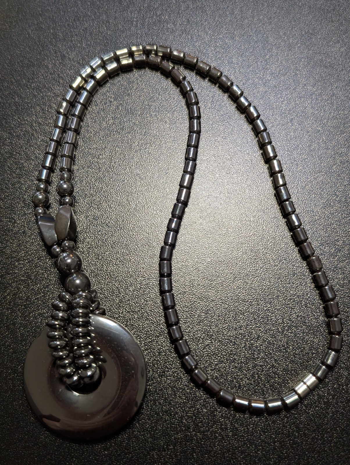 Magnetic Hematite Beaded Necklace Ring Donut Pendant Gunmetal Grey Therapy