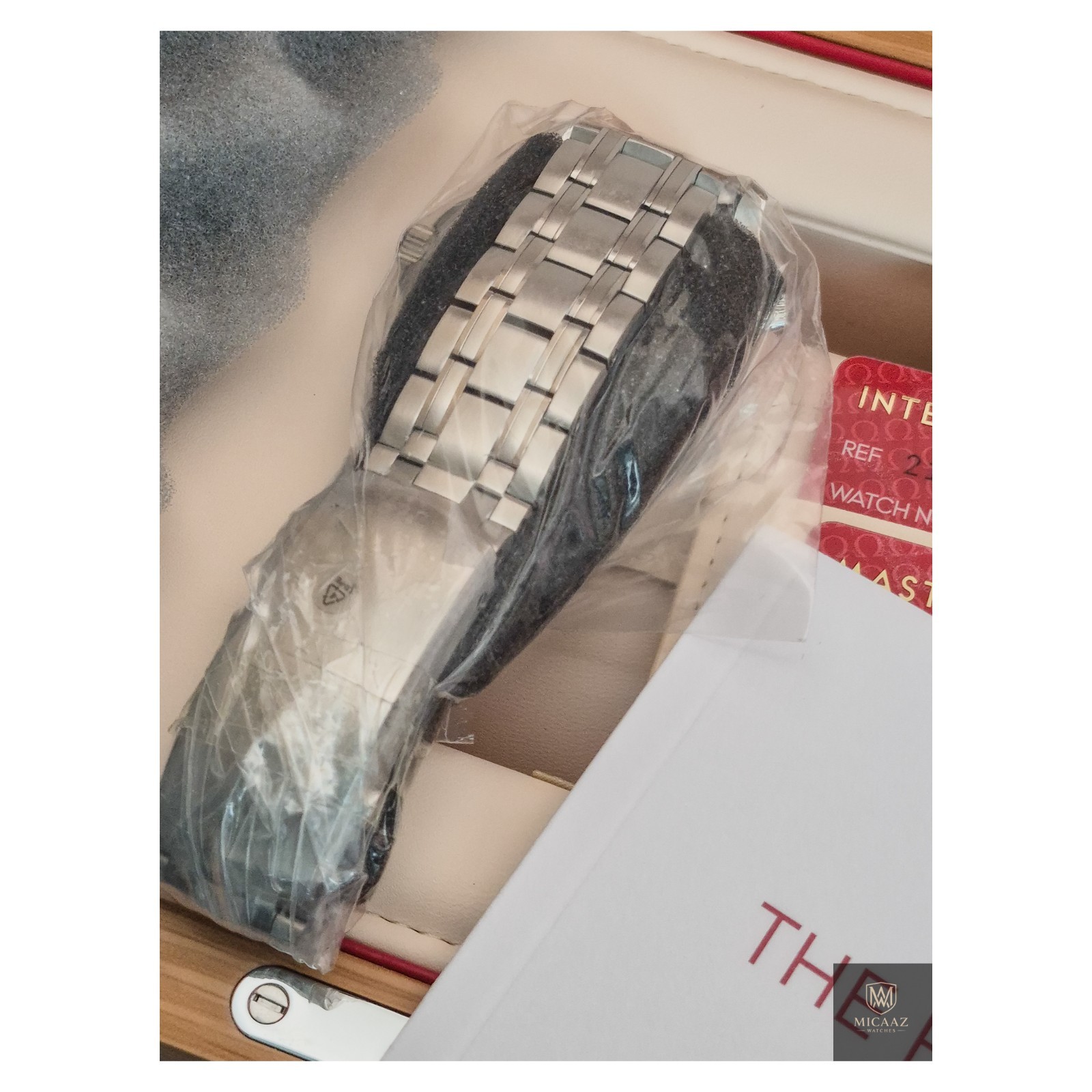 2026 – Unopened Omega Seamaster Diver 300M White 210.30.42.20.04.001 Full Set