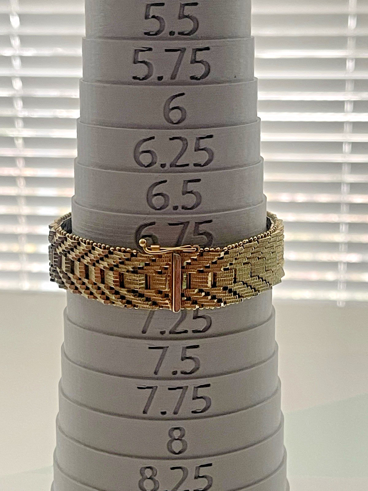 Vtg Monet Gold Tone Thick Mesh Link Bracelet 7″ long & 5/8″ wide w/Safety Latch
