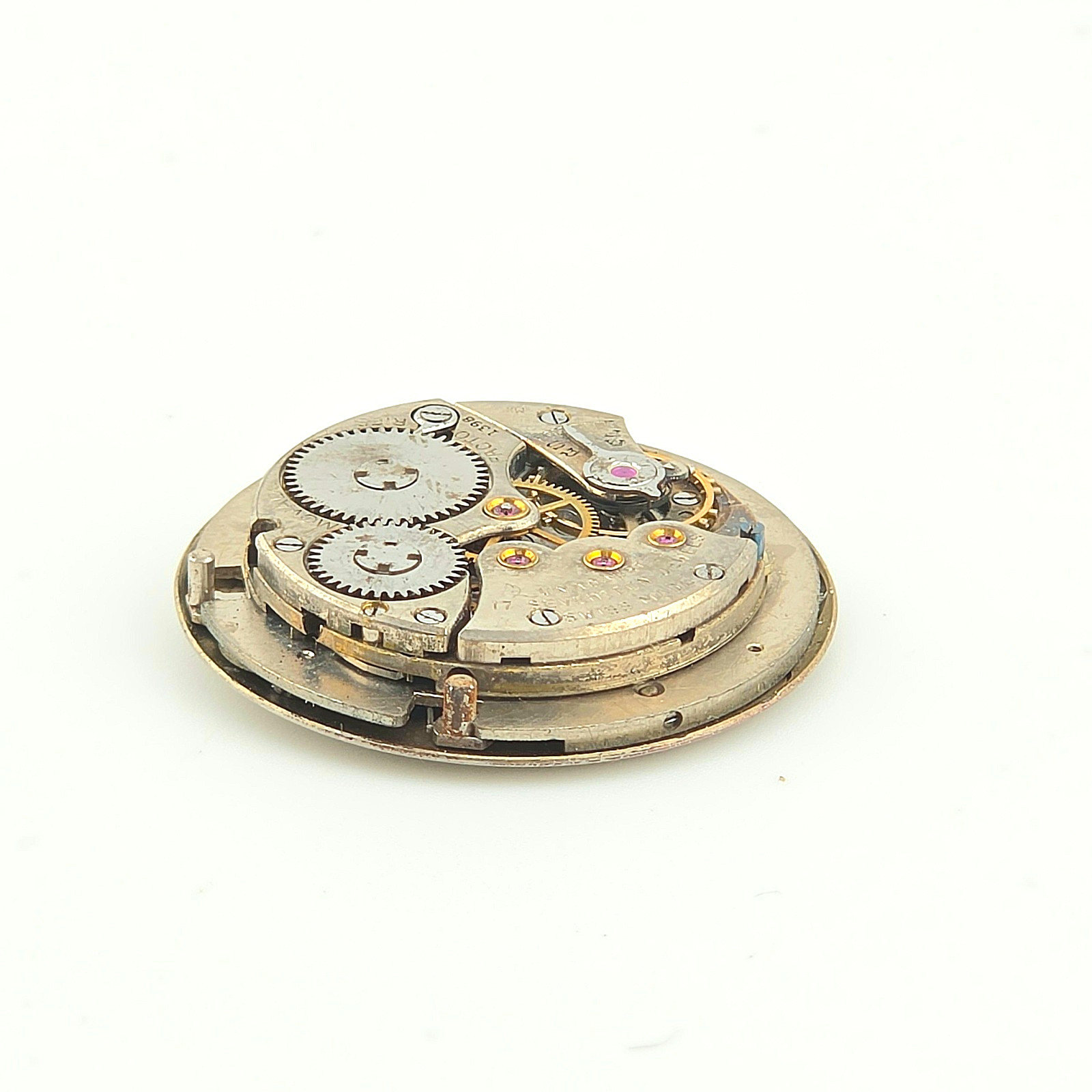 MOVADO CAL. 475 TRIPLE DATE MOVEMENT