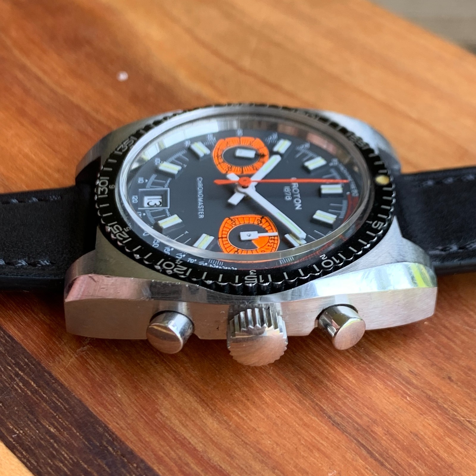 Vintage Croton Chronomaster “Dato” Orange 963011 Chronograph 37.5mm – Serviced
