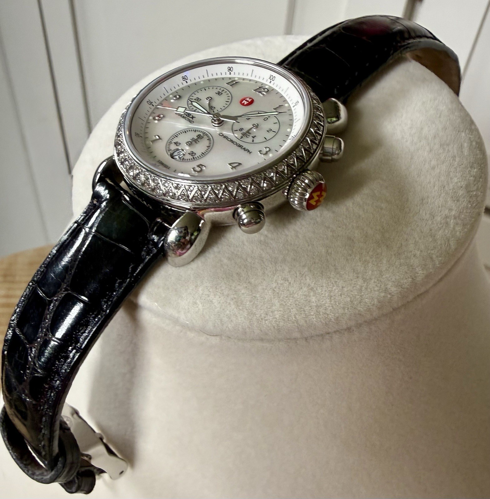 Michele CSX Diamond Chronograph Date White Dial 33mm Black Leather 5 ATM