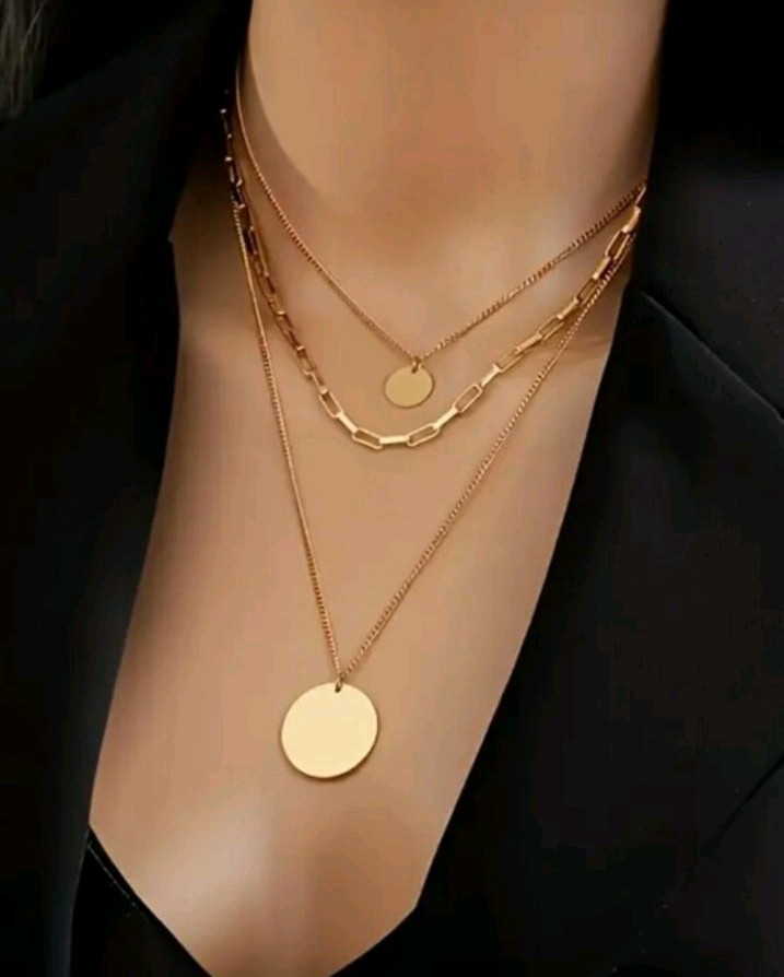 Gold Tone Layered Paperclip Chain Round Coin Disc Pendant Necklace Minimalist