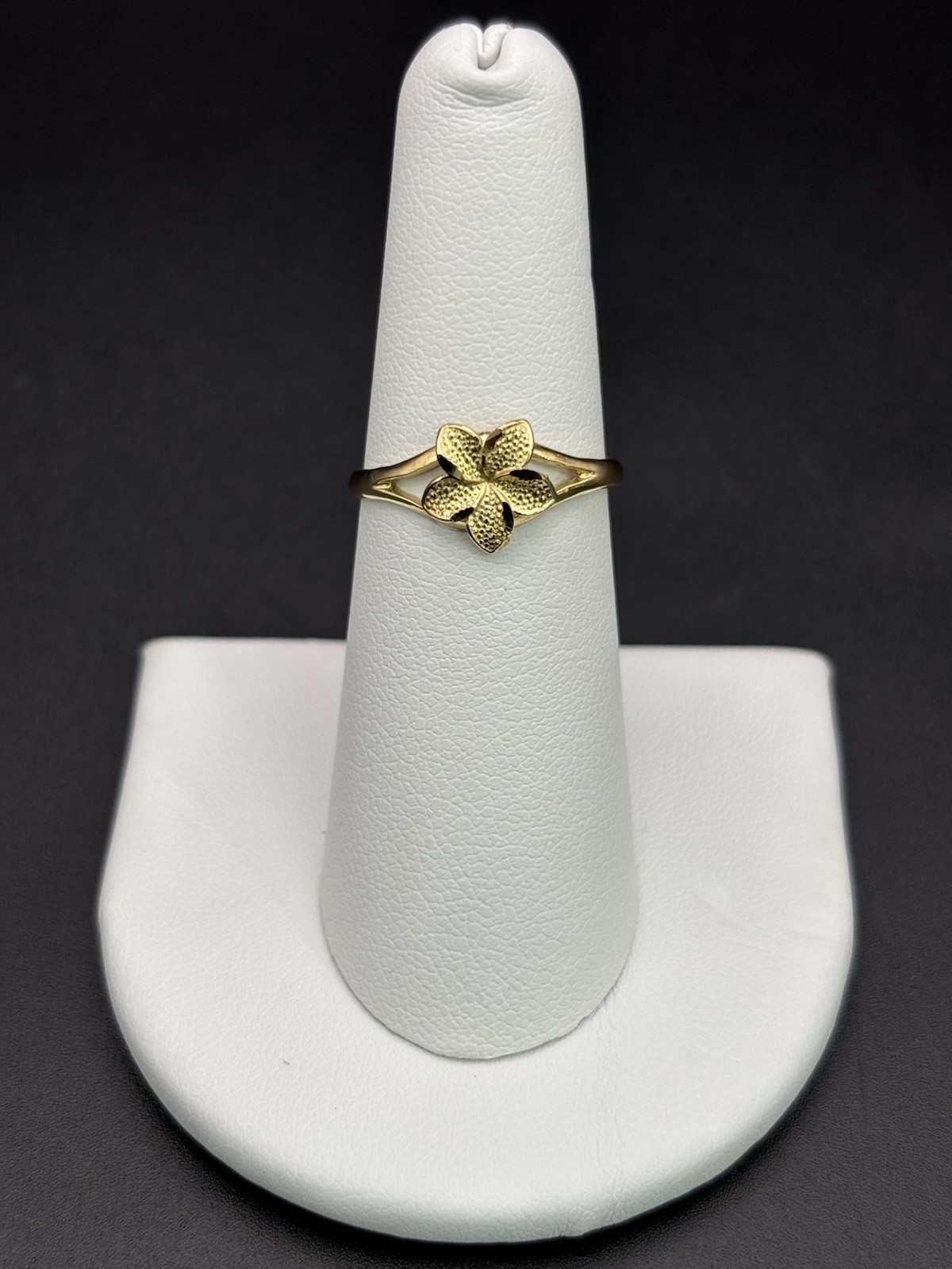 10k Solid Gold Ring Flower