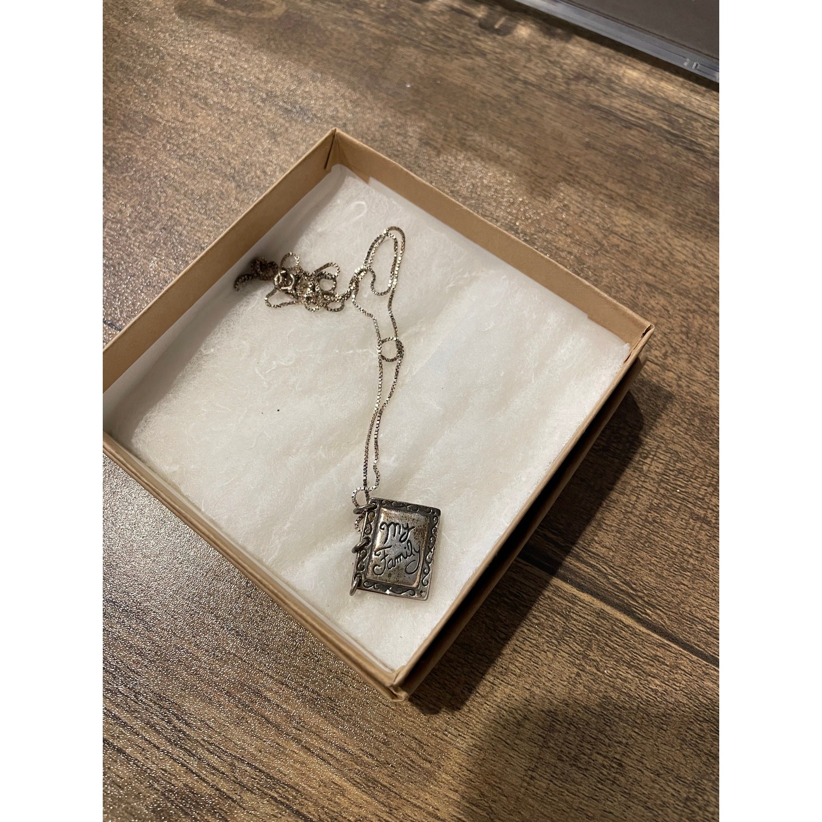 Vintage “my family” locket with room for photo