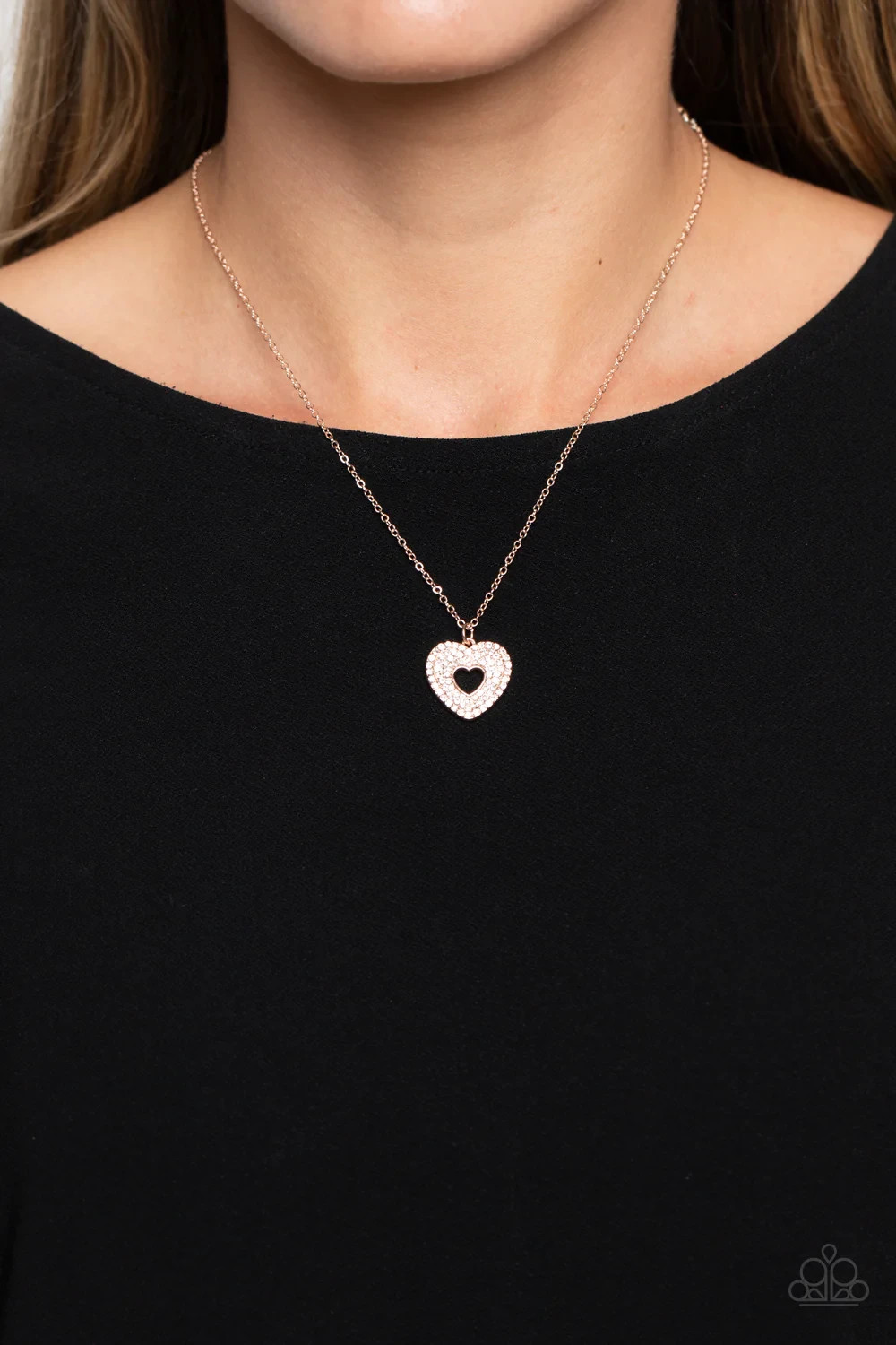 Paparazzi ROMANTIC RETREAT rose gold necklace