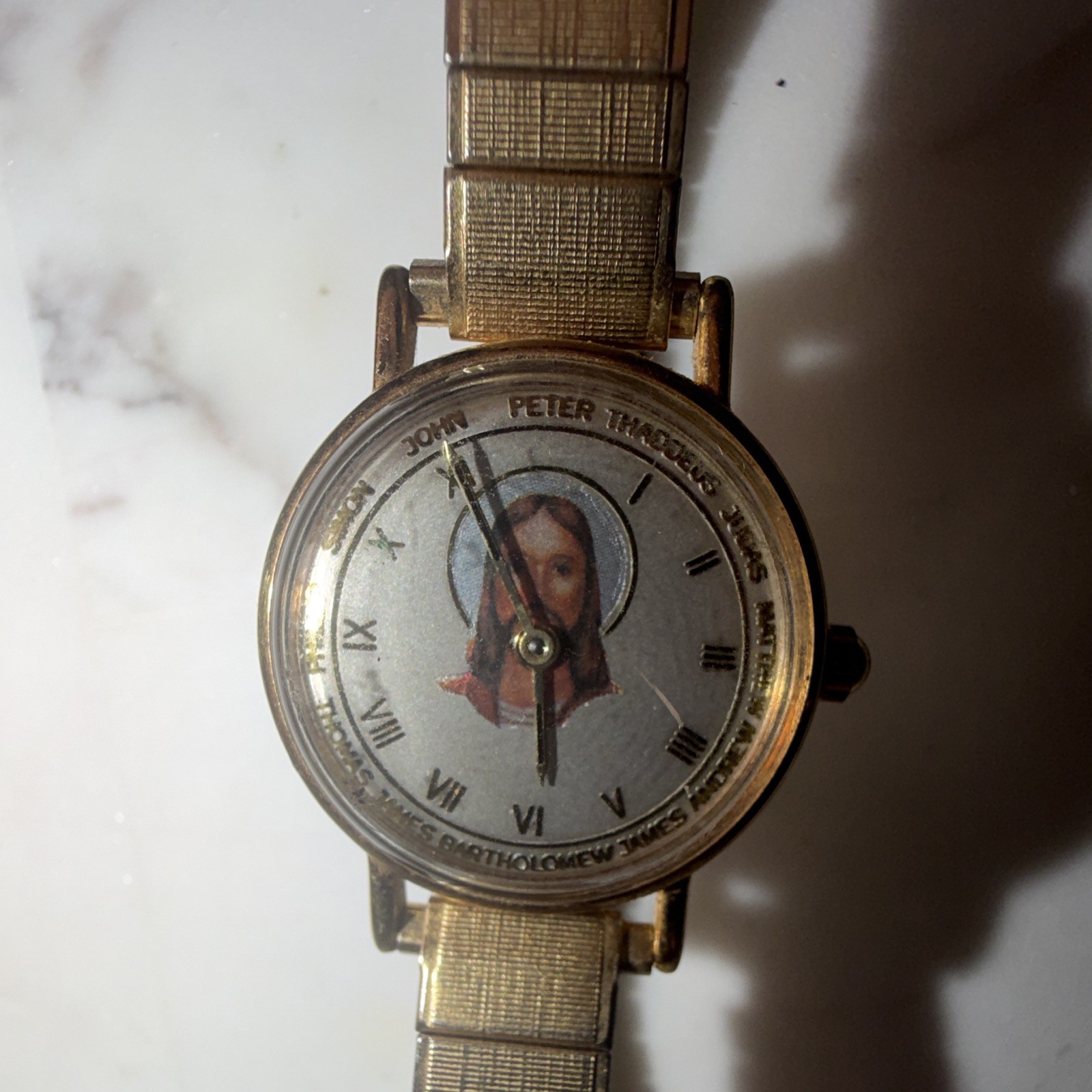 Vintage 1970s St Martin Jesus & 12 Apostles Mechanical Watch Gold Tone needs Bat