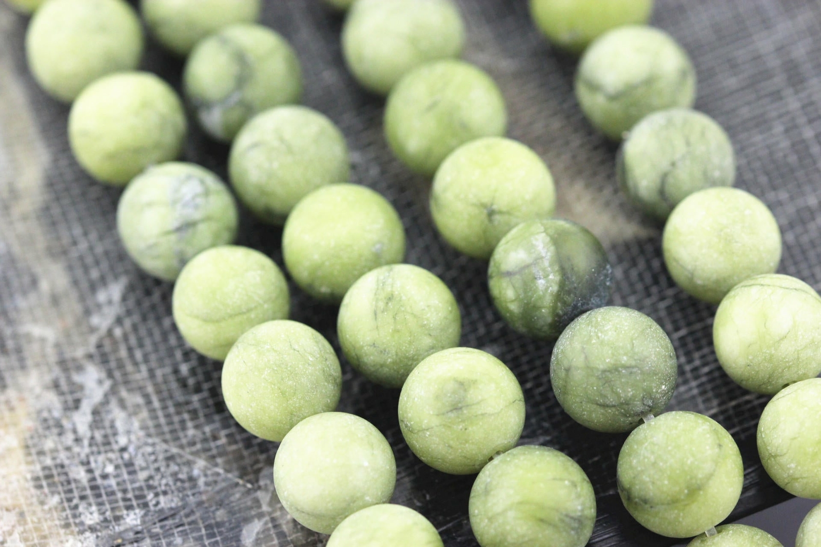 Natural Green Jade Matte Round Beads 4mm 6mm 8mm 10mm 12mm 15.5″ Strand