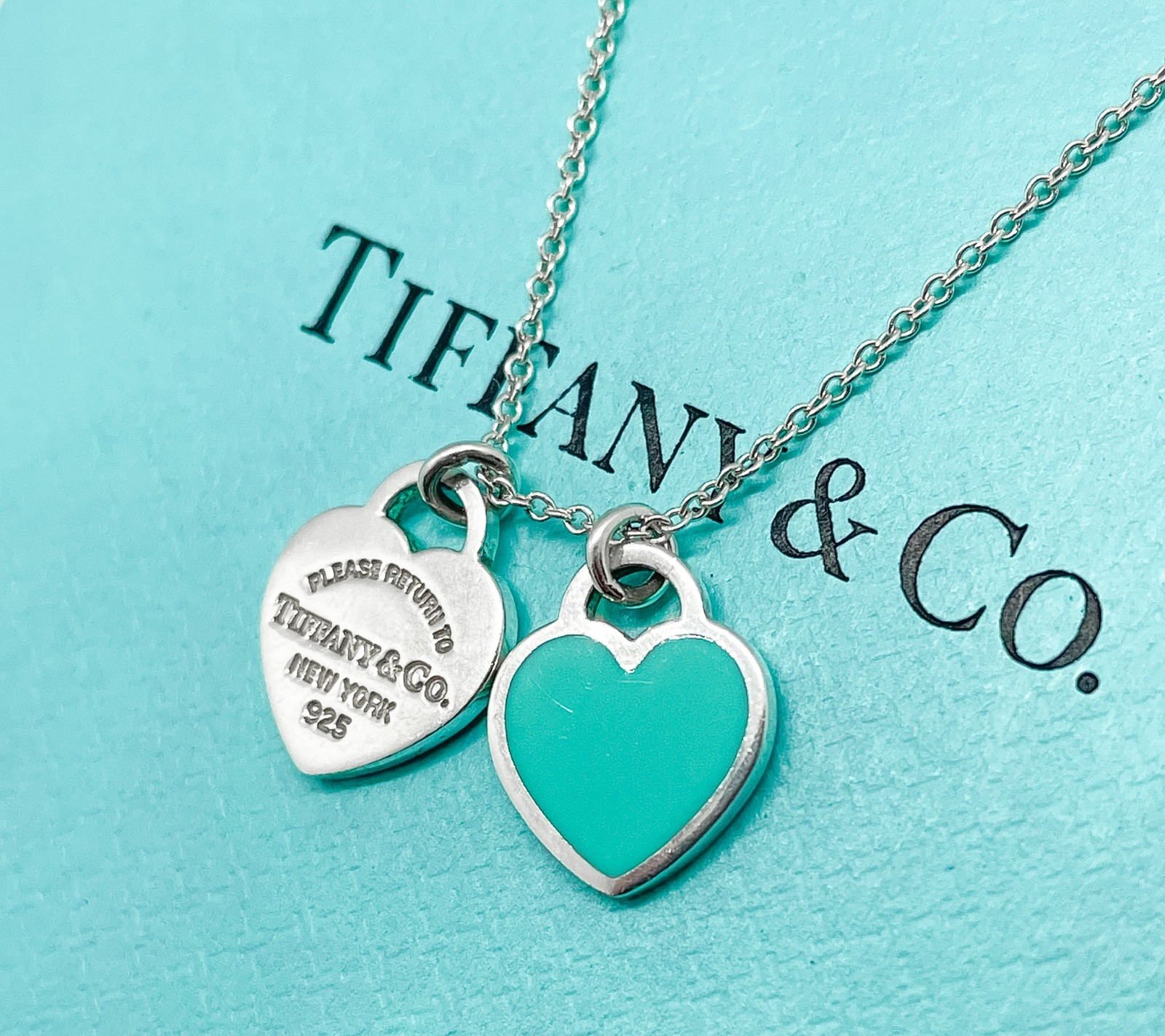 Tiffany & Co. Return to Tiffany Mini Blue Double Heart Pendant Necklace 16″
