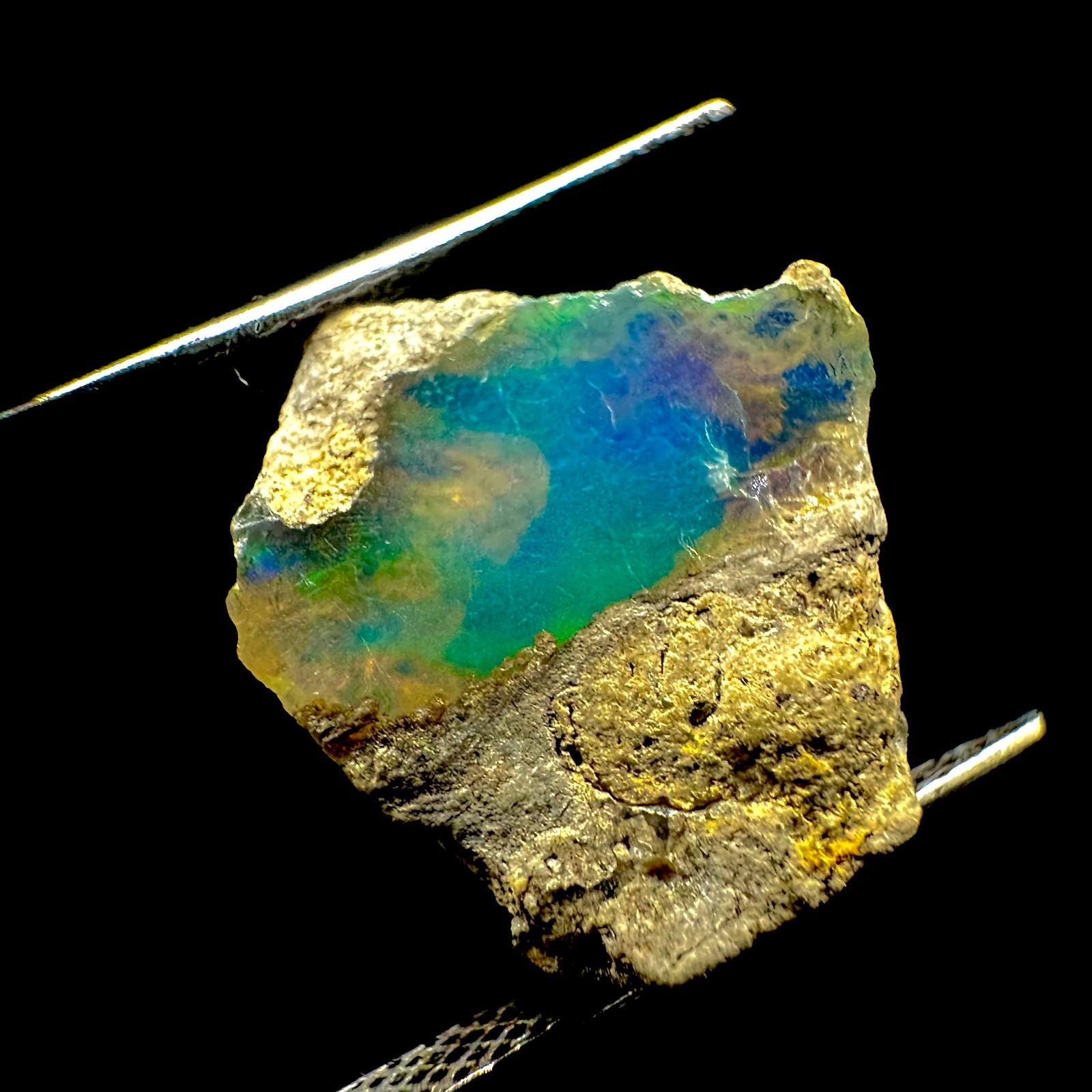5 CTS Natural Ethiopian Opal Rough, Crystal Raw Welo Fire Opal Rough Gemstone