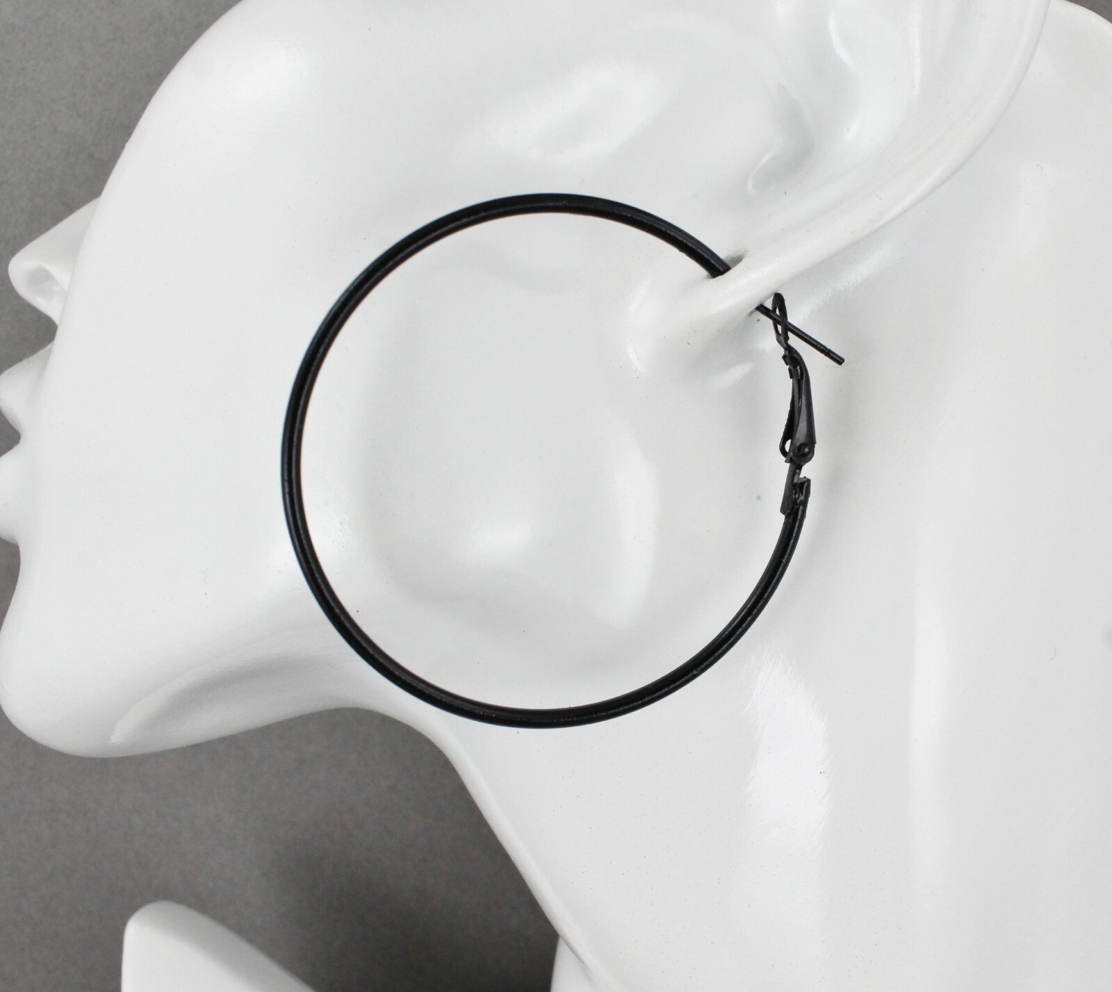 2 pair hoops earrings set hoop Black Silver leverback 1 7/8″ wide thin wire